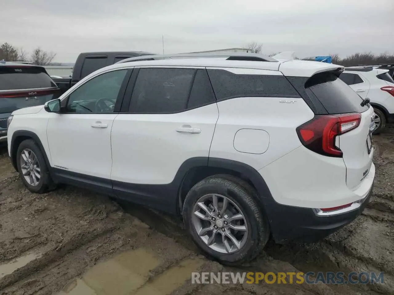 2 Фотография поврежденного автомобиля 3GKALPEV9NL179890 GMC TERRAIN 2022