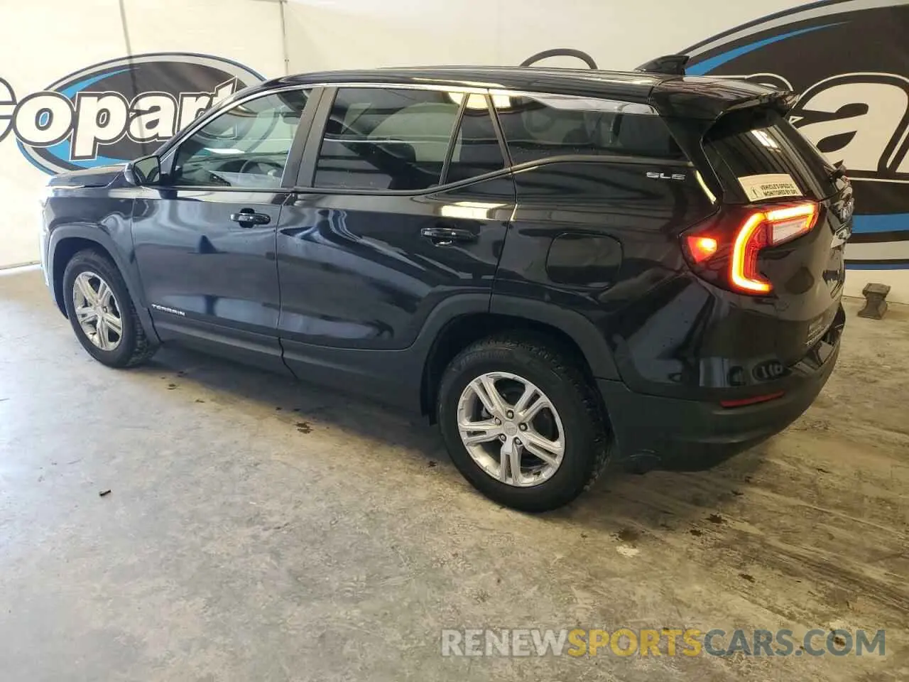 2 Фотография поврежденного автомобиля 3GKALTEV0NL149668 GMC TERRAIN 2022