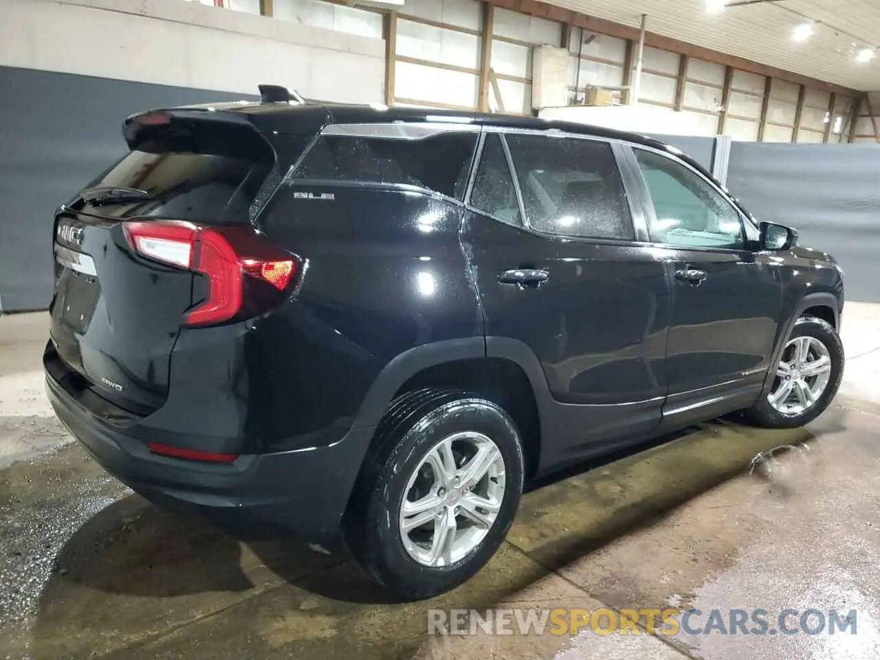 3 Фотография поврежденного автомобиля 3GKALTEV1NL233952 GMC TERRAIN 2022