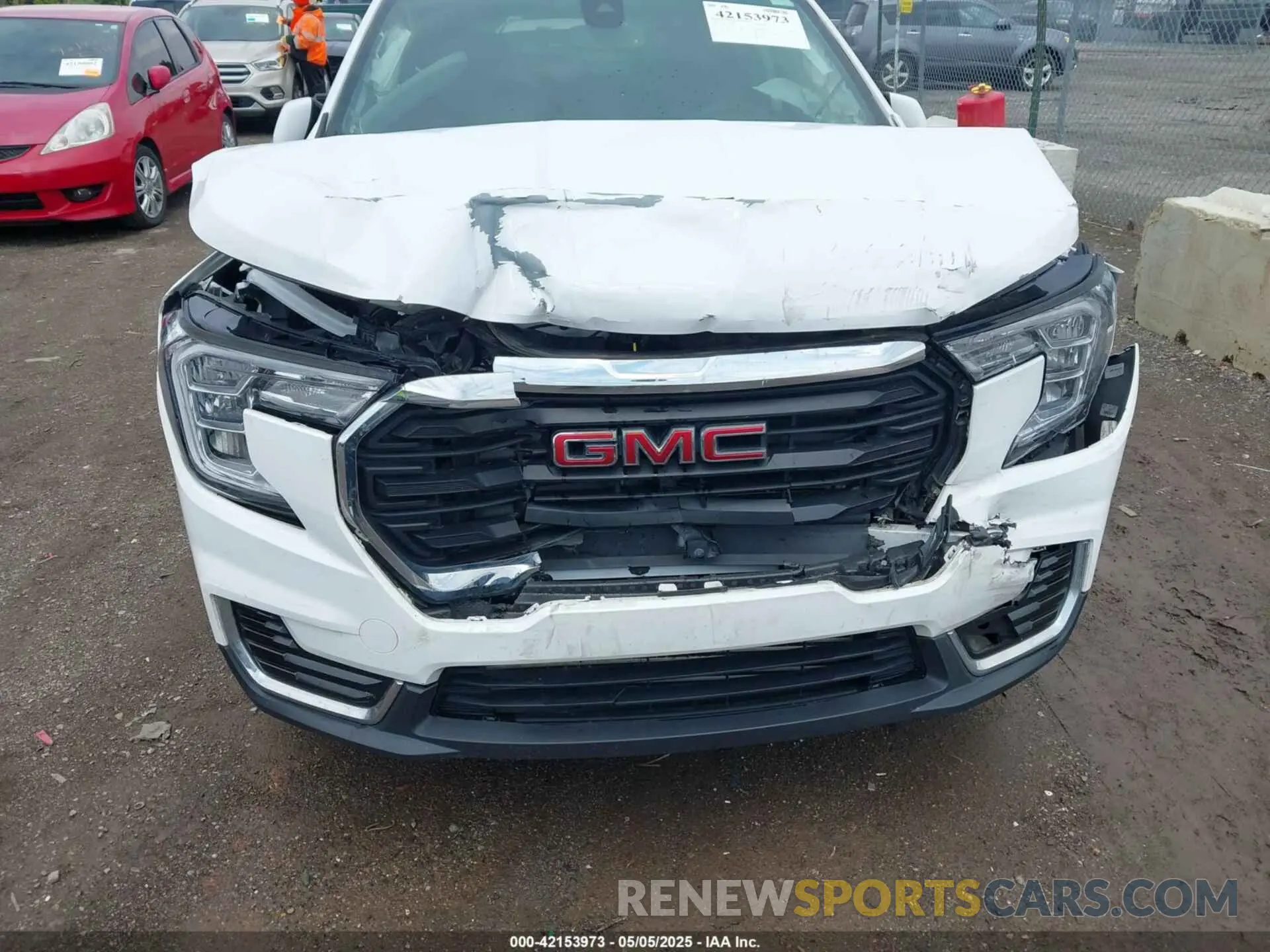 6 Photograph of a damaged car 3GKALTEV1NL289230 GMC TERRAIN 2022