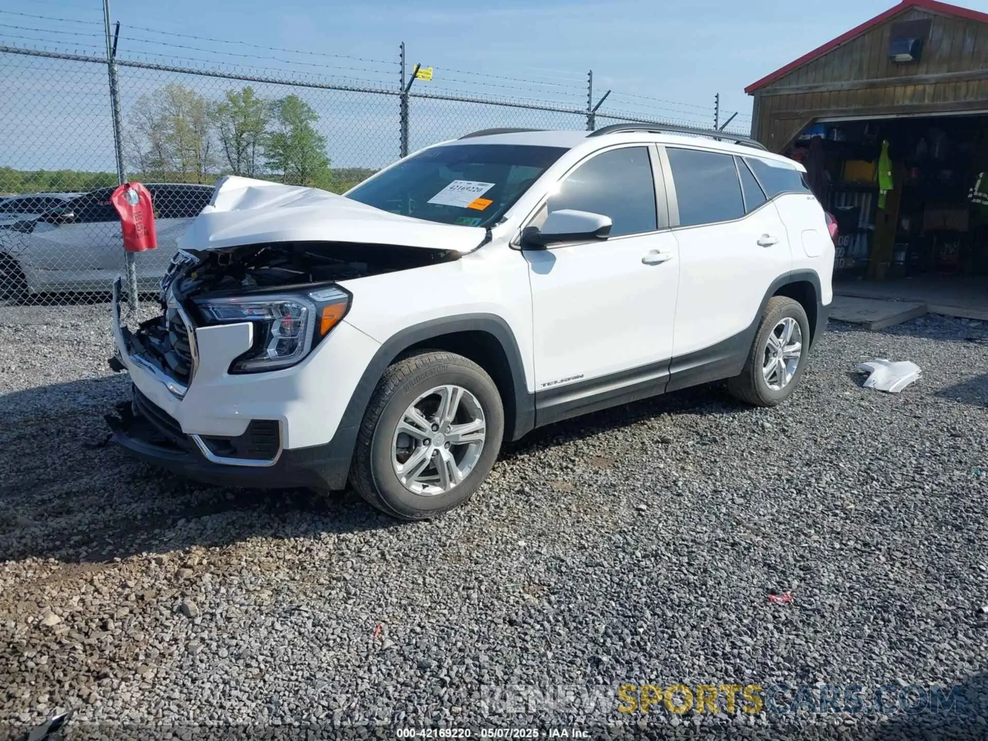 2 Photograph of a damaged car 3GKALTEV2NL127462 GMC TERRAIN 2022