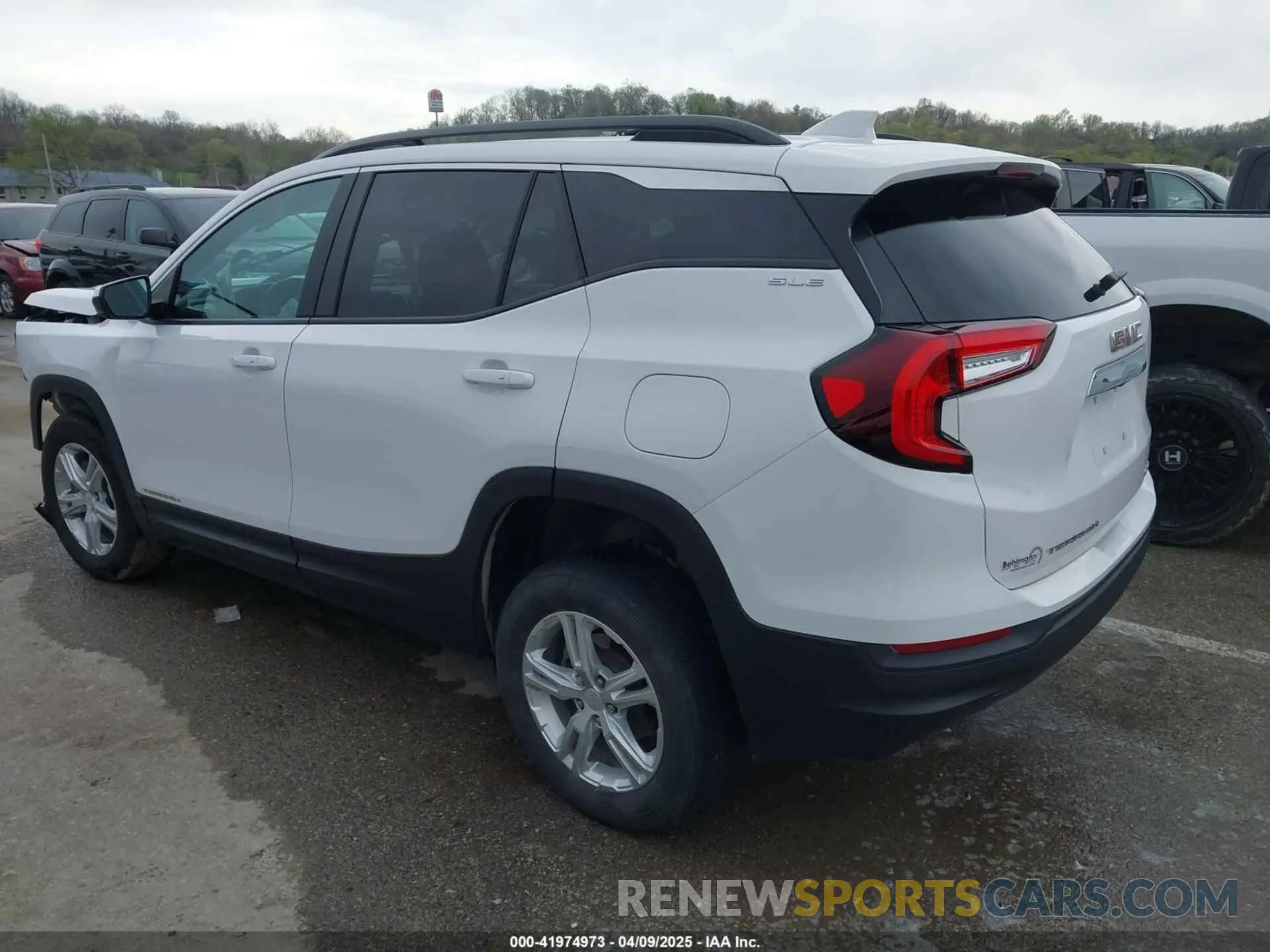 3 Photograph of a damaged car 3GKALTEV2NL139045 GMC TERRAIN 2022
