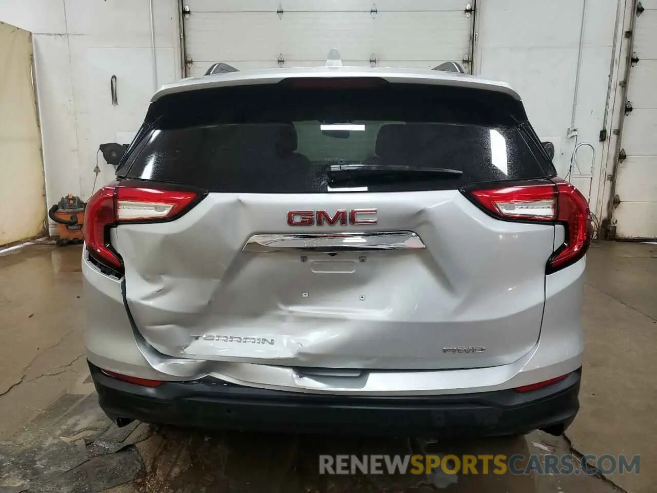 6 Photograph of a damaged car 3GKALTEV3NL249523 GMC TERRAIN 2022