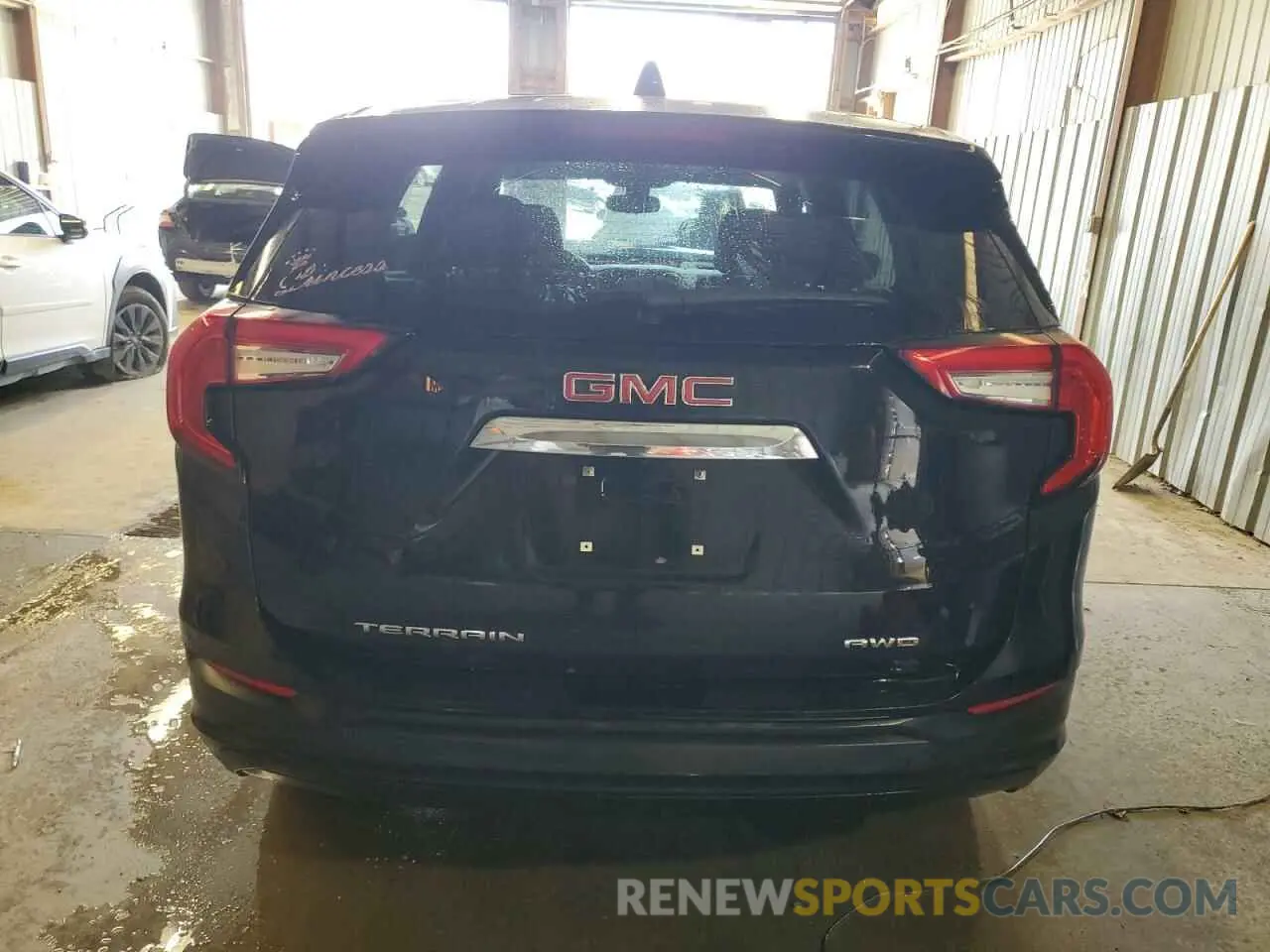 6 Photograph of a damaged car 3GKALTEV4NL178090 GMC TERRAIN 2022