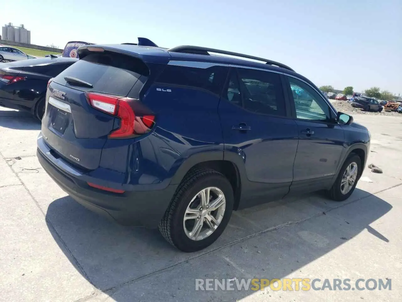 3 Photograph of a damaged car 3GKALTEV5NL137581 GMC TERRAIN 2022