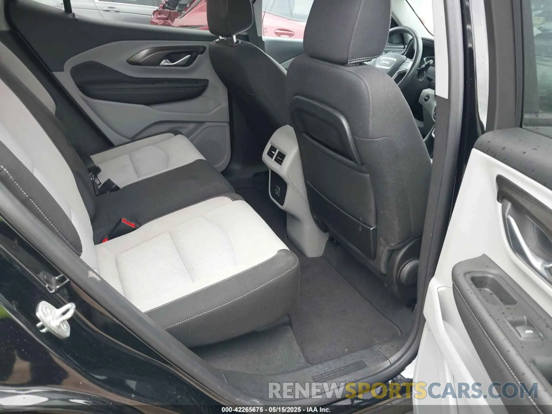 8 Фотография поврежденного автомобиля 3GKALTEV6NL167902 GMC TERRAIN 2022