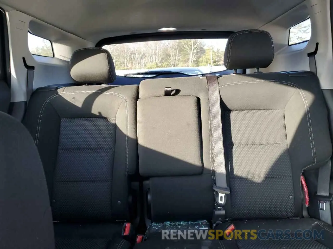 10 Photograph of a damaged car 3GKALTEV6NL262038 GMC TERRAIN 2022