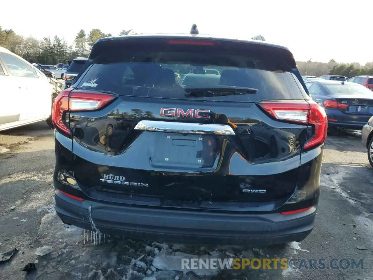 6 Photograph of a damaged car 3GKALTEV6NL262038 GMC TERRAIN 2022