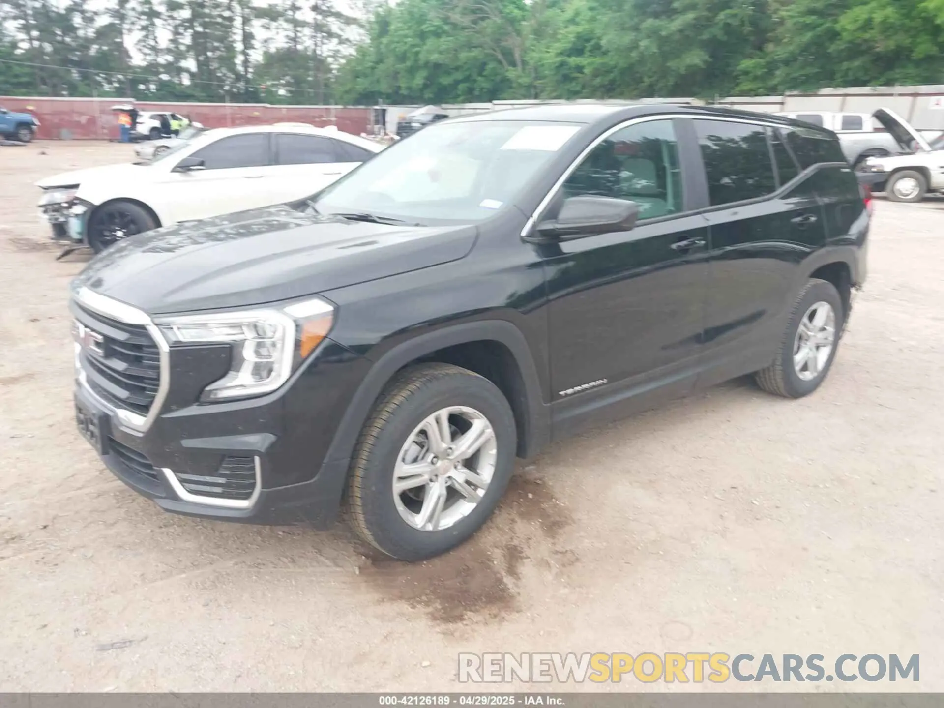 2 Photograph of a damaged car 3GKALTEV8NL167447 GMC TERRAIN 2022
