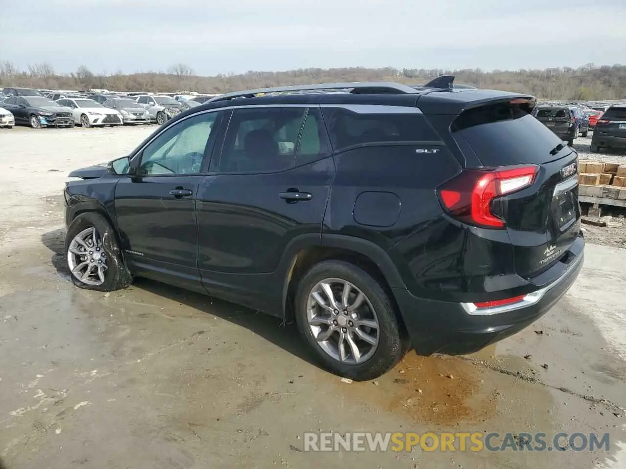 2 Фотография поврежденного автомобиля 3GKALVEV2NL111032 GMC TERRAIN 2022