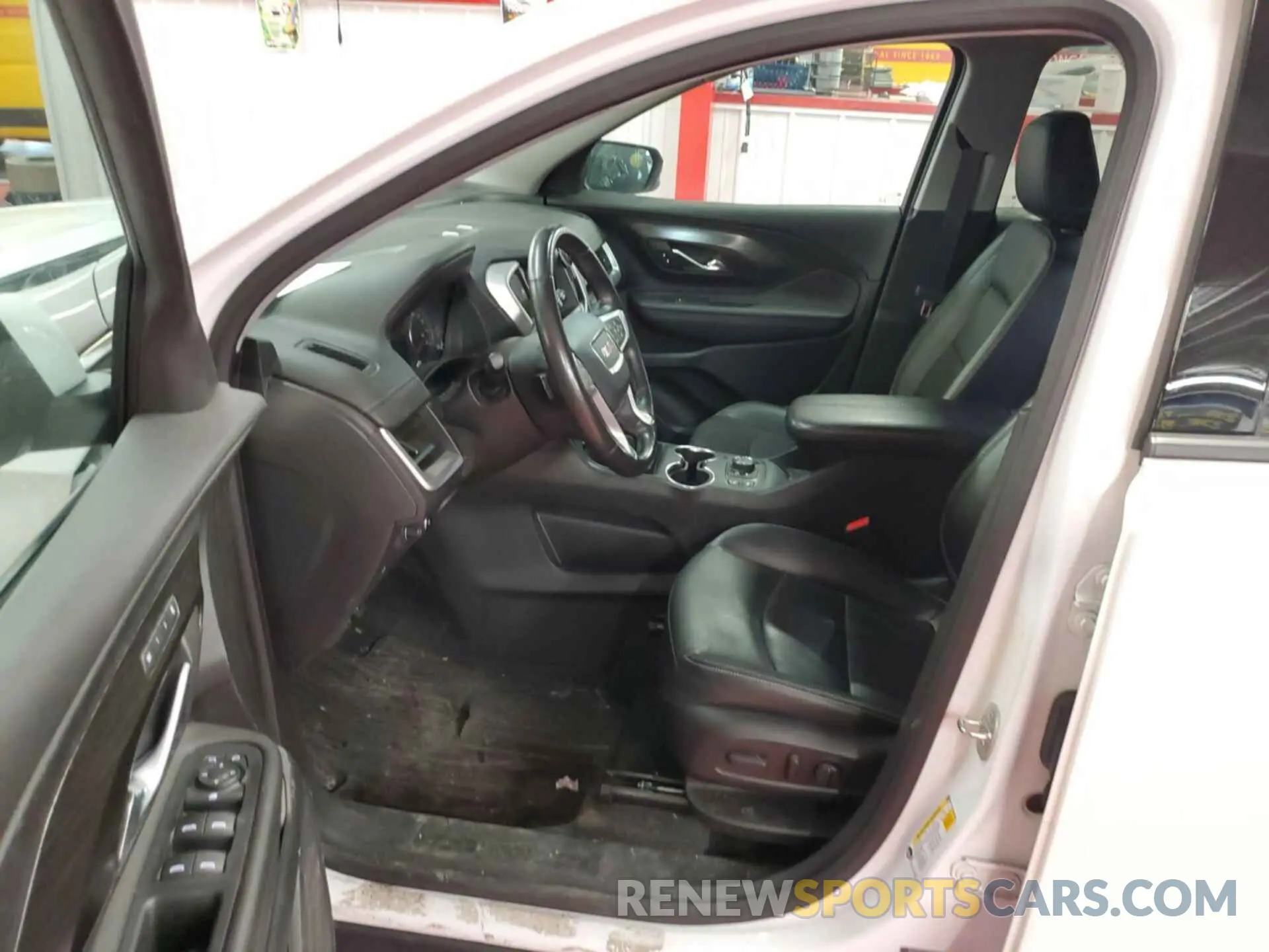 16 Photograph of a damaged car 3GKALVEV2NL232028 GMC TERRAIN 2022