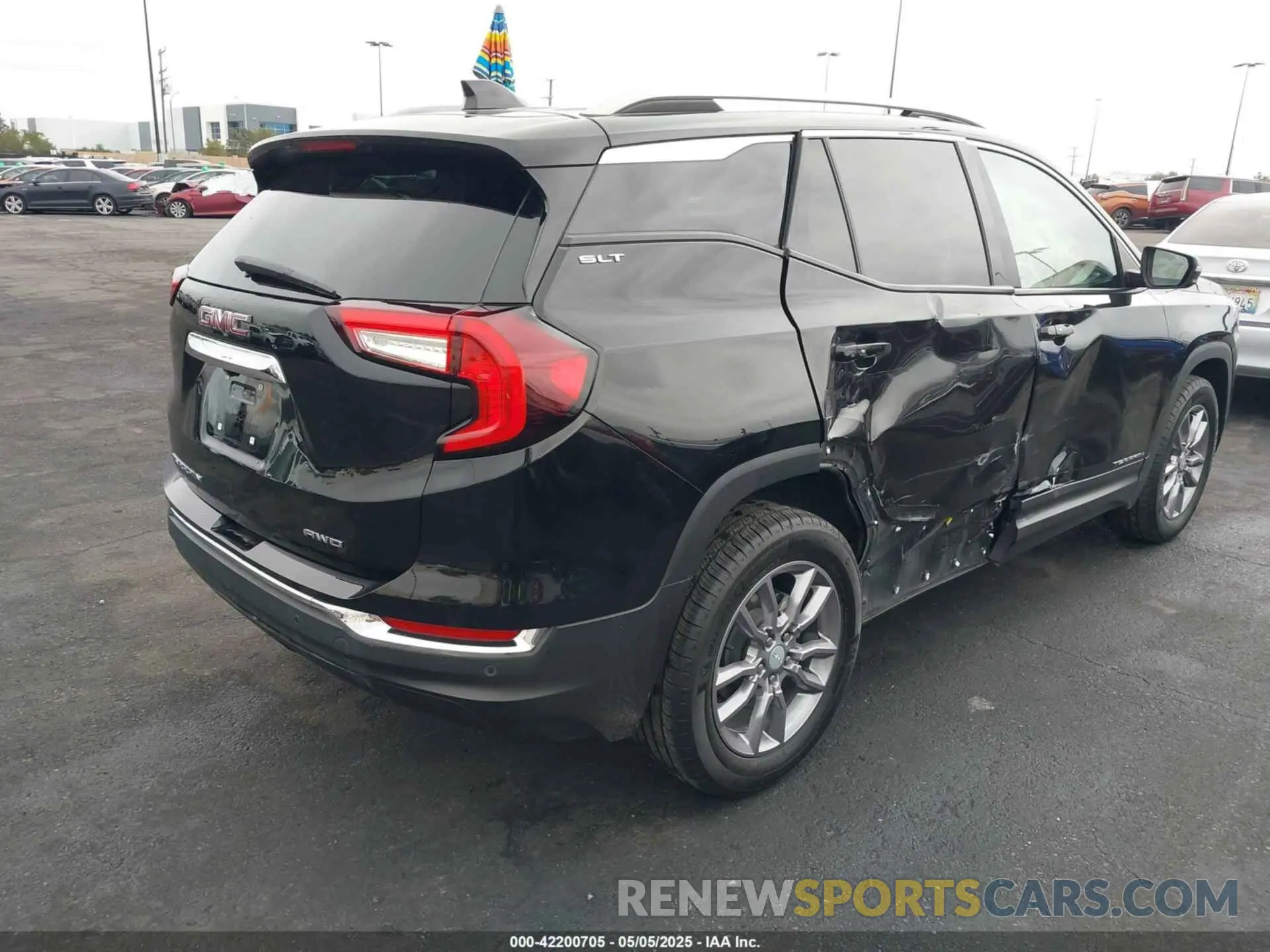 4 Фотография поврежденного автомобиля 3GKALVEV3NL164323 GMC TERRAIN 2022