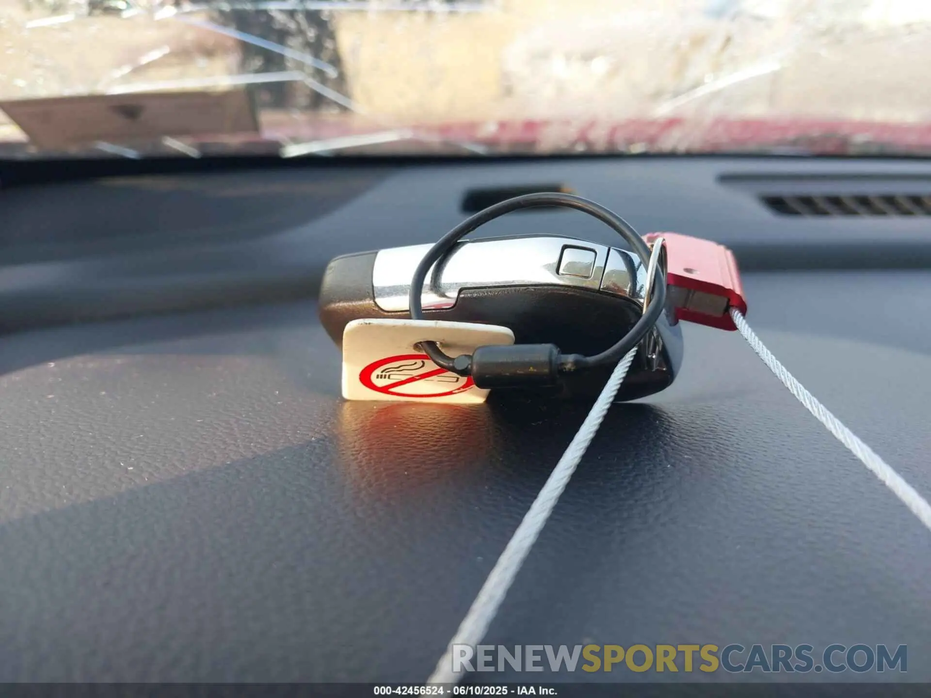 11 Photograph of a damaged car 3GKALVEV4NL105541 GMC TERRAIN 2022