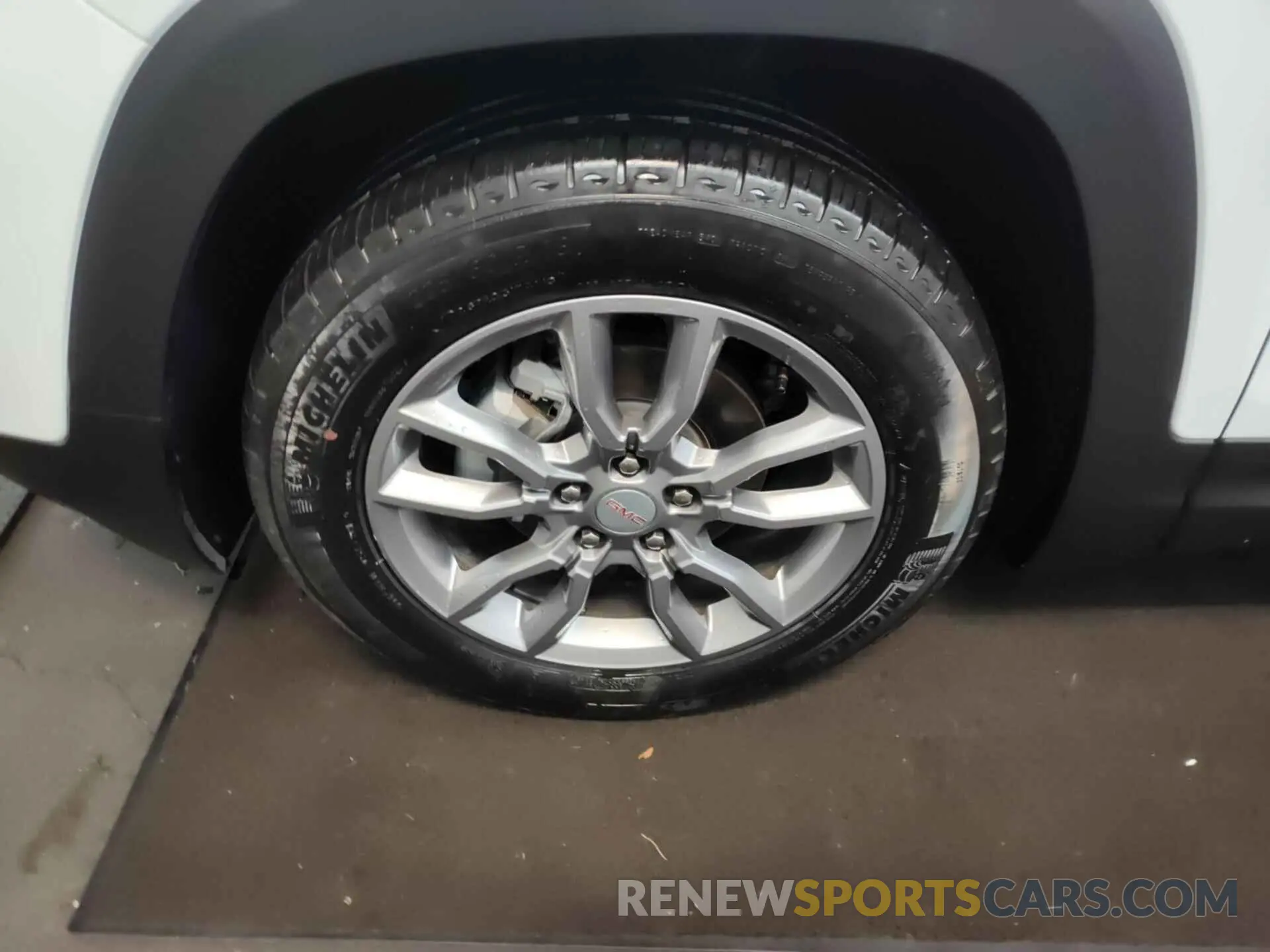 2 Photograph of a damaged car 3GKALVEV4NL142475 GMC TERRAIN 2022