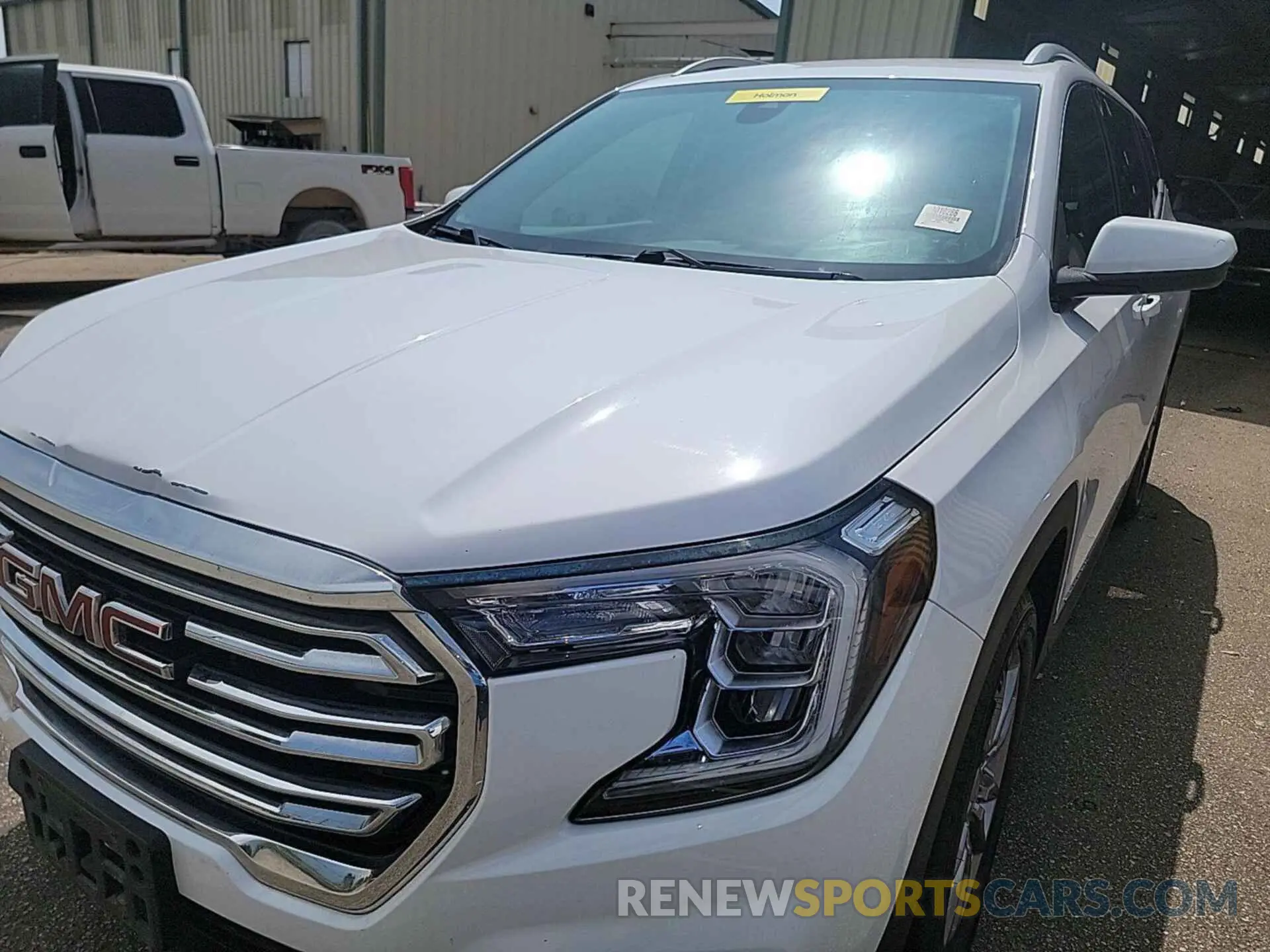 10 Photograph of a damaged car 3GKALVEV4NL149362 GMC TERRAIN 2022