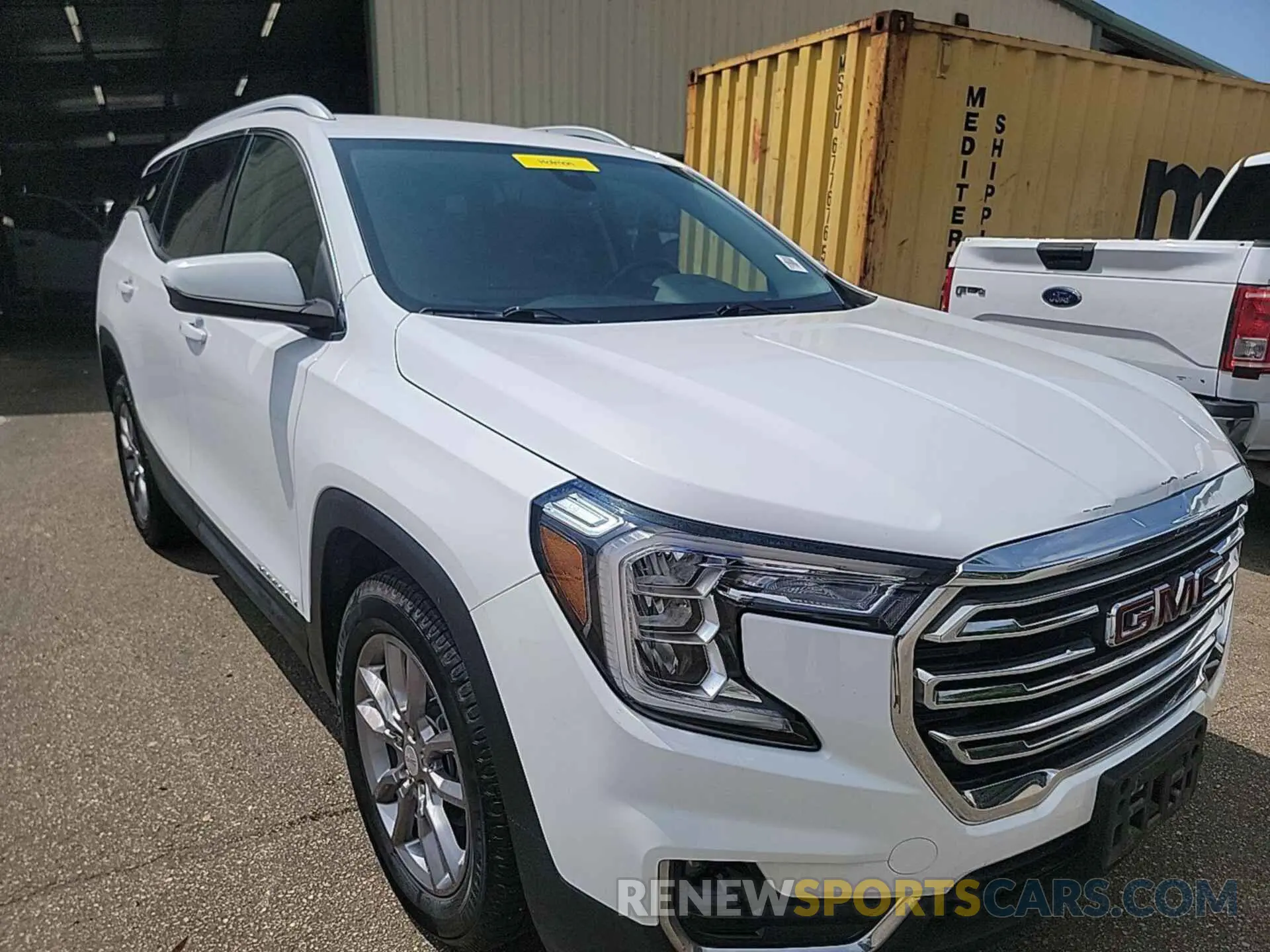 24 Photograph of a damaged car 3GKALVEV4NL149362 GMC TERRAIN 2022