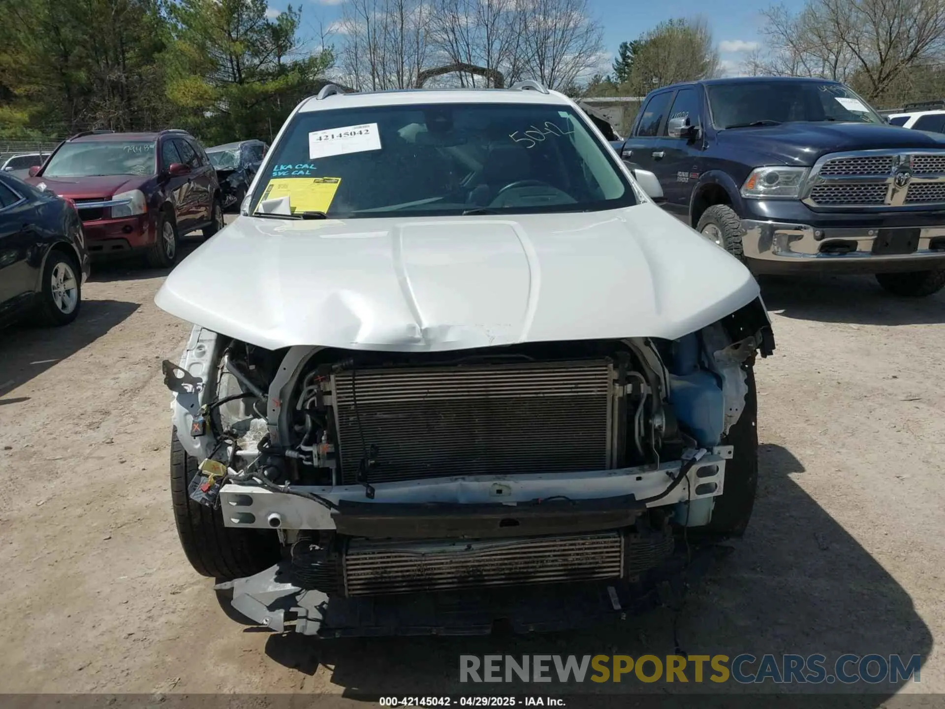 13 Photograph of a damaged car 3GKALVEV5NL125040 GMC TERRAIN 2022