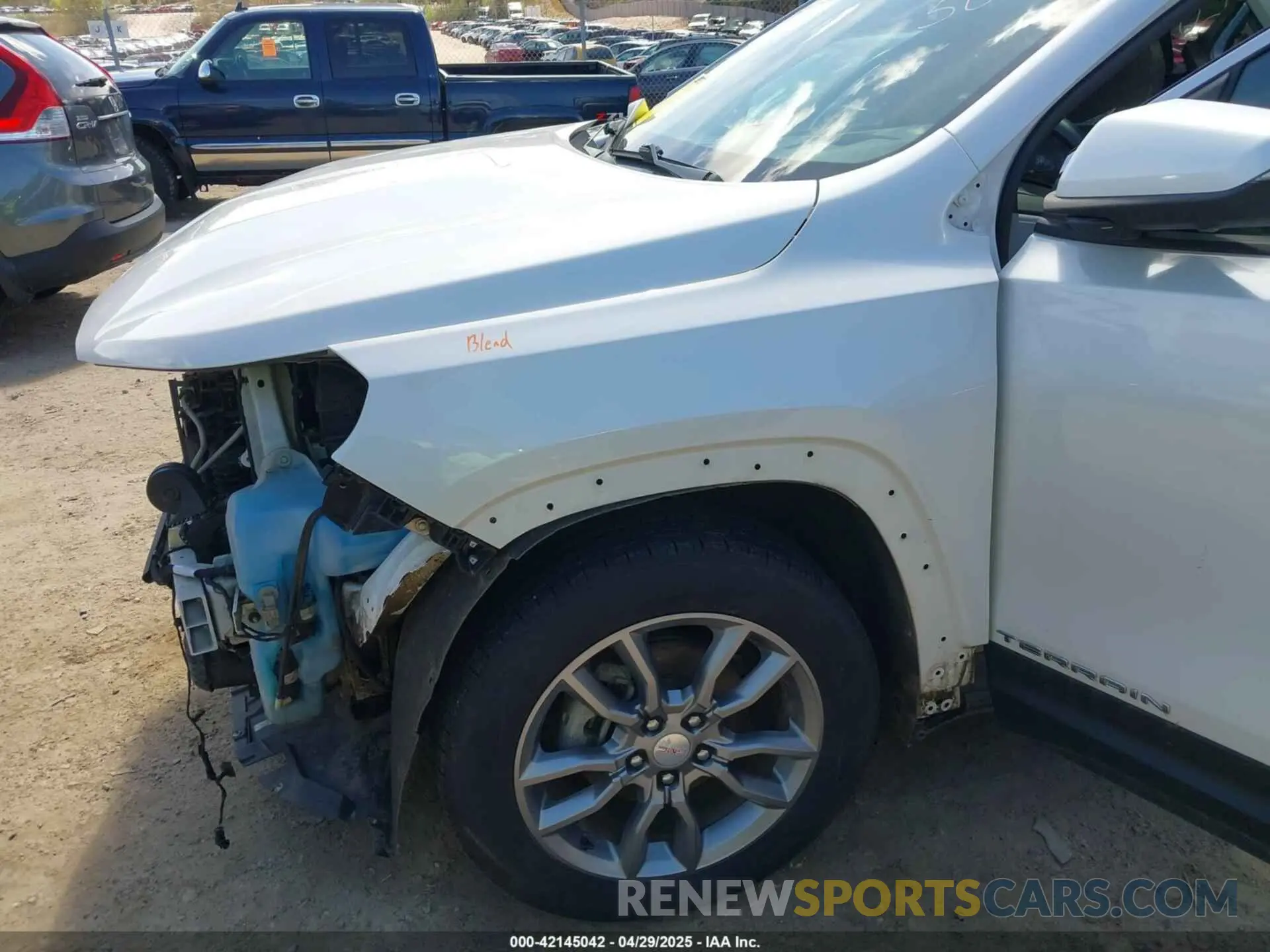 21 Photograph of a damaged car 3GKALVEV5NL125040 GMC TERRAIN 2022