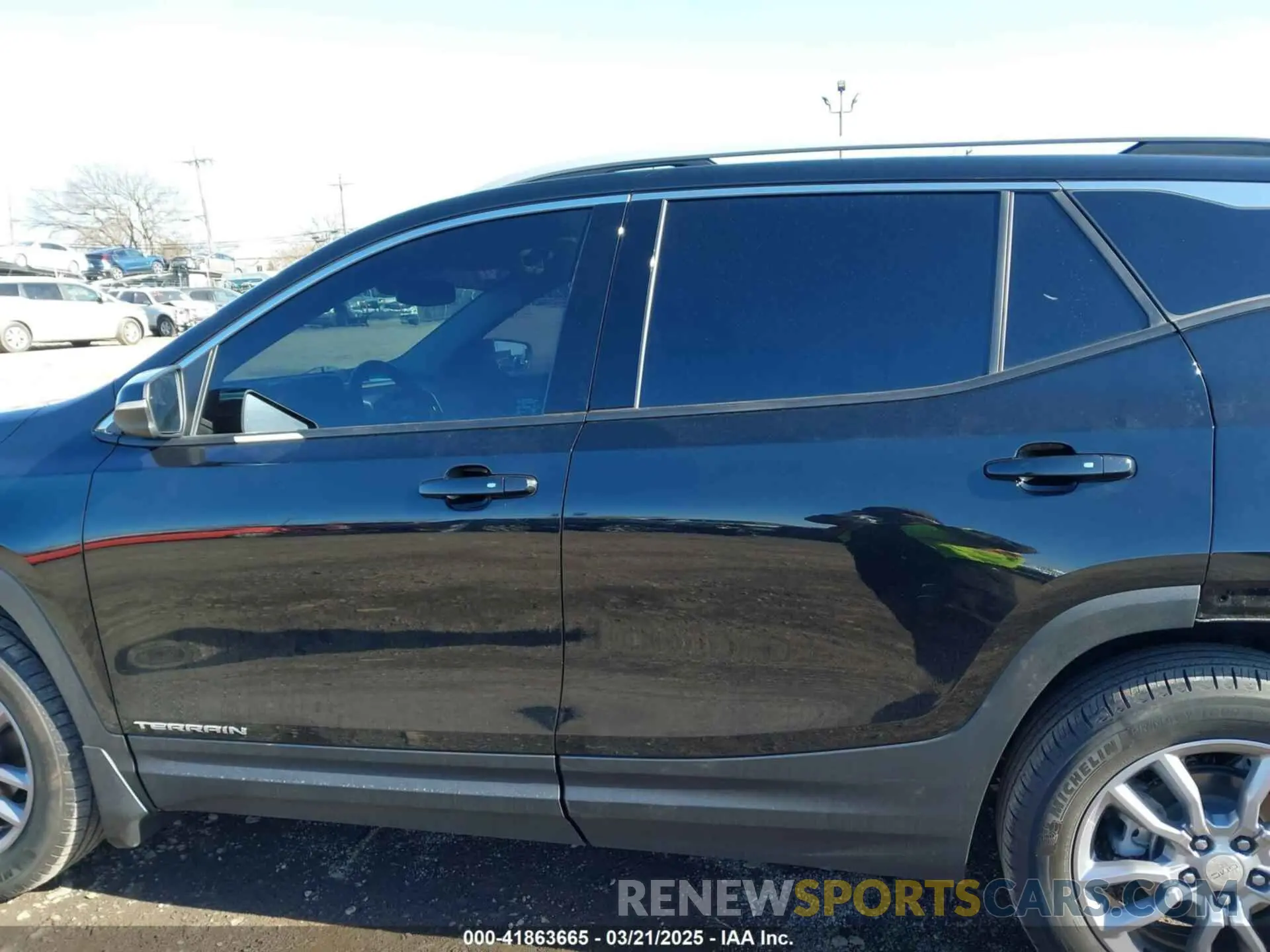 13 Photograph of a damaged car 3GKALVEVXNL171057 GMC TERRAIN 2022