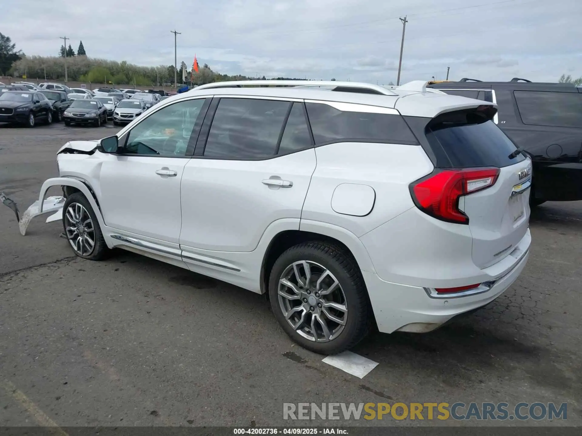 3 Photograph of a damaged car 3GKALXEV1NL301271 GMC TERRAIN 2022