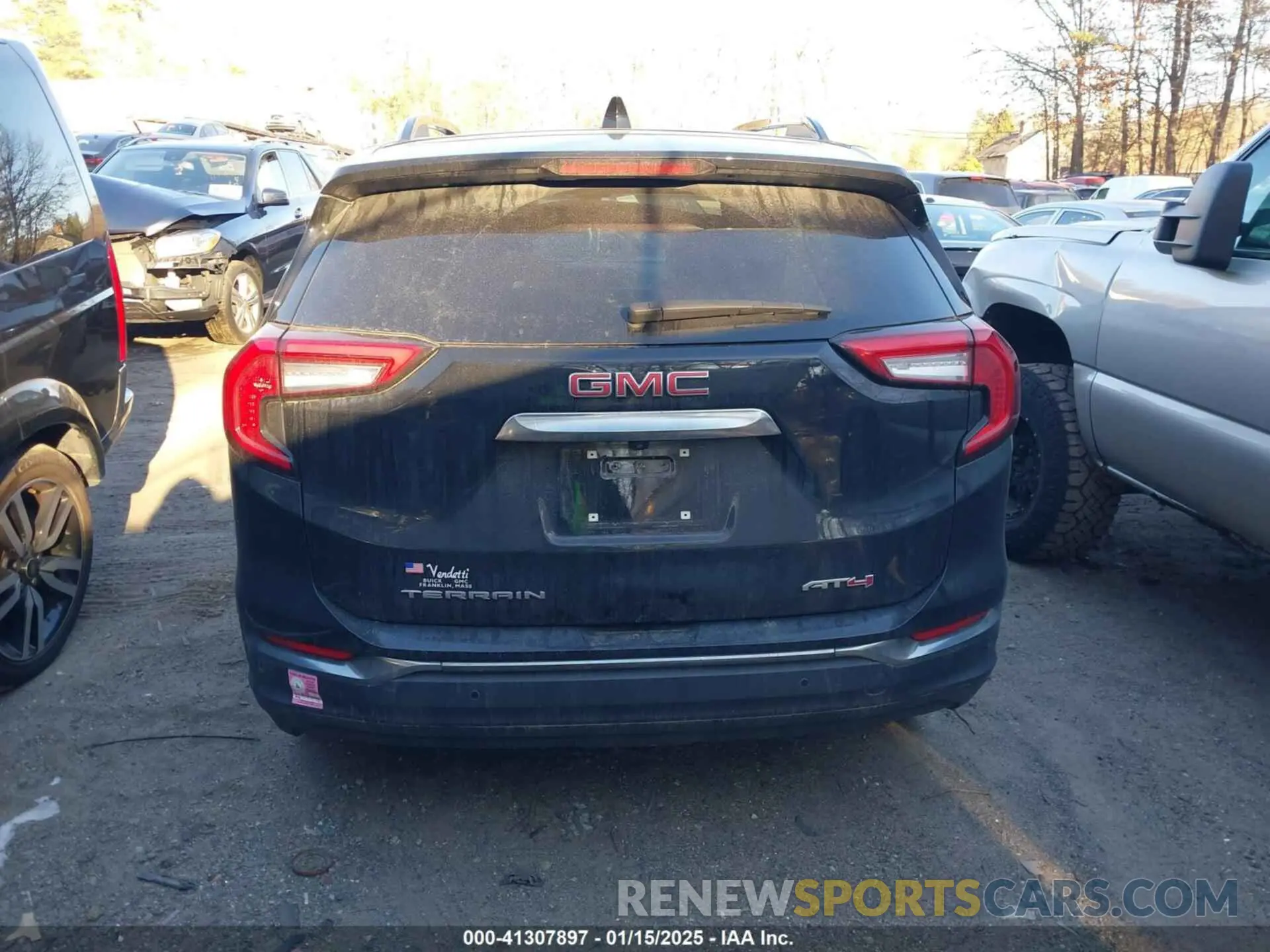 16 Photograph of a damaged car 3GKALYEVXNL312081 GMC TERRAIN 2022