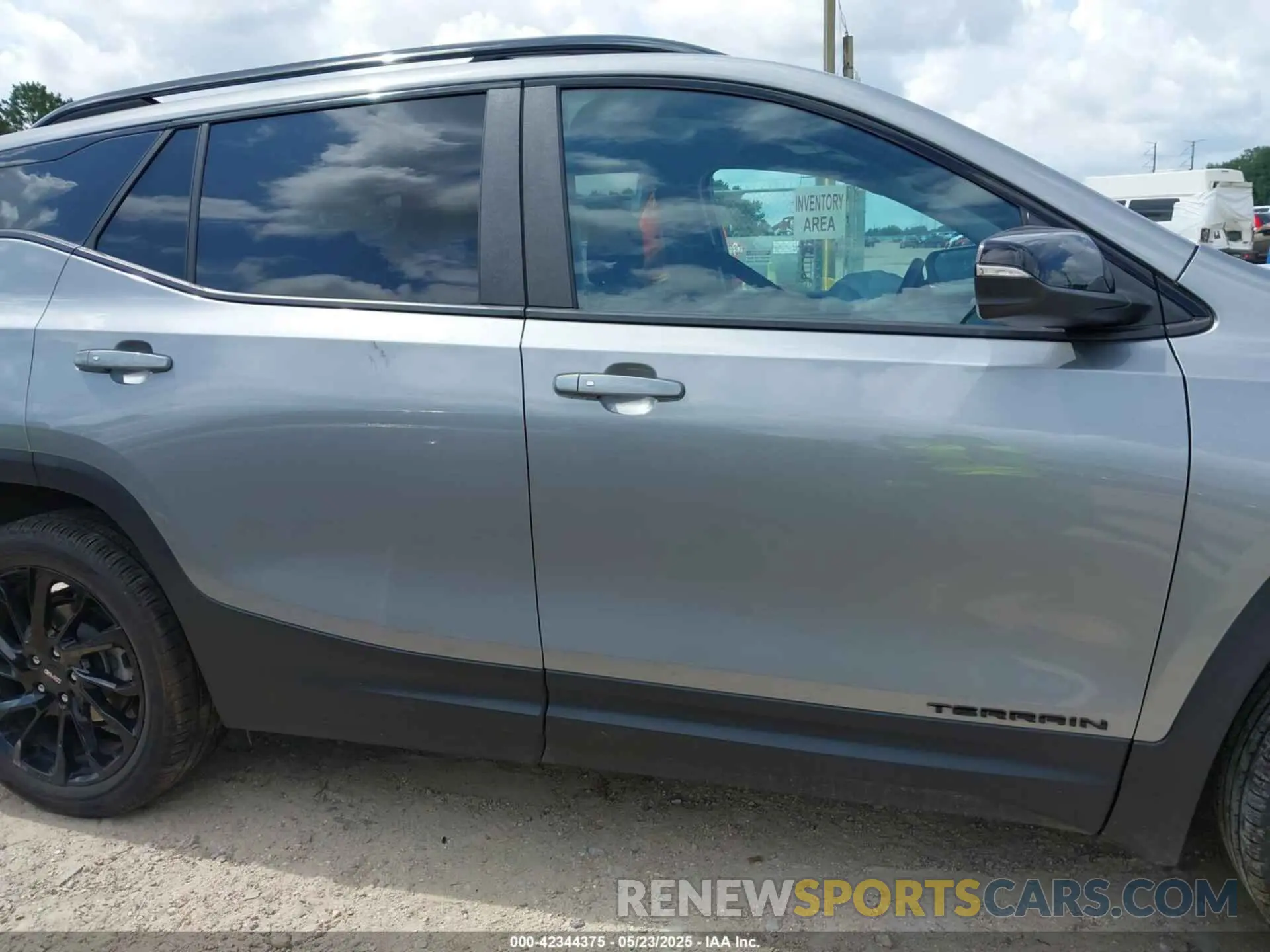 14 Фотография поврежденного автомобиля 3GKALMEG3PL156883 GMC TERRAIN 2023
