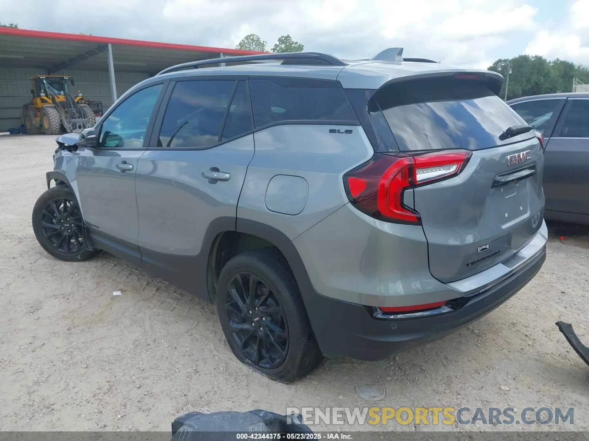 3 Фотография поврежденного автомобиля 3GKALMEG3PL156883 GMC TERRAIN 2023