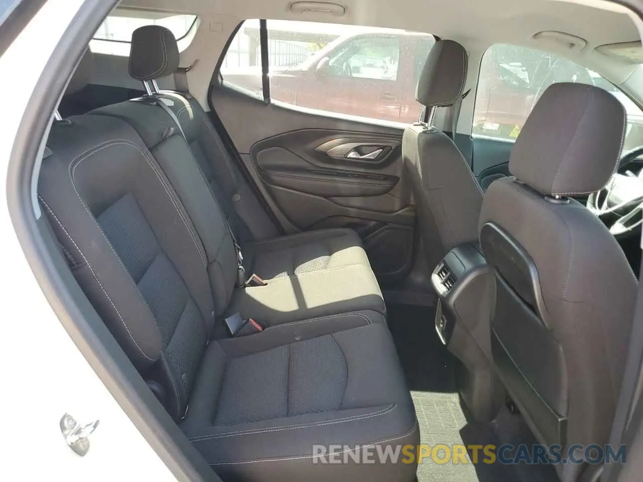 11 Photograph of a damaged car 3GKALMEG3PL169181 GMC TERRAIN 2023