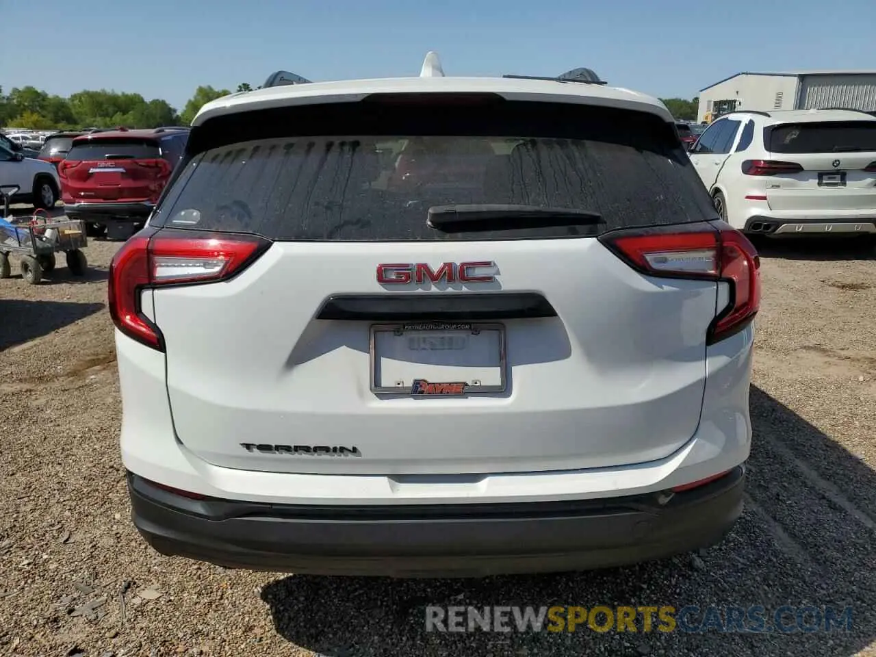 6 Photograph of a damaged car 3GKALMEG3PL169181 GMC TERRAIN 2023