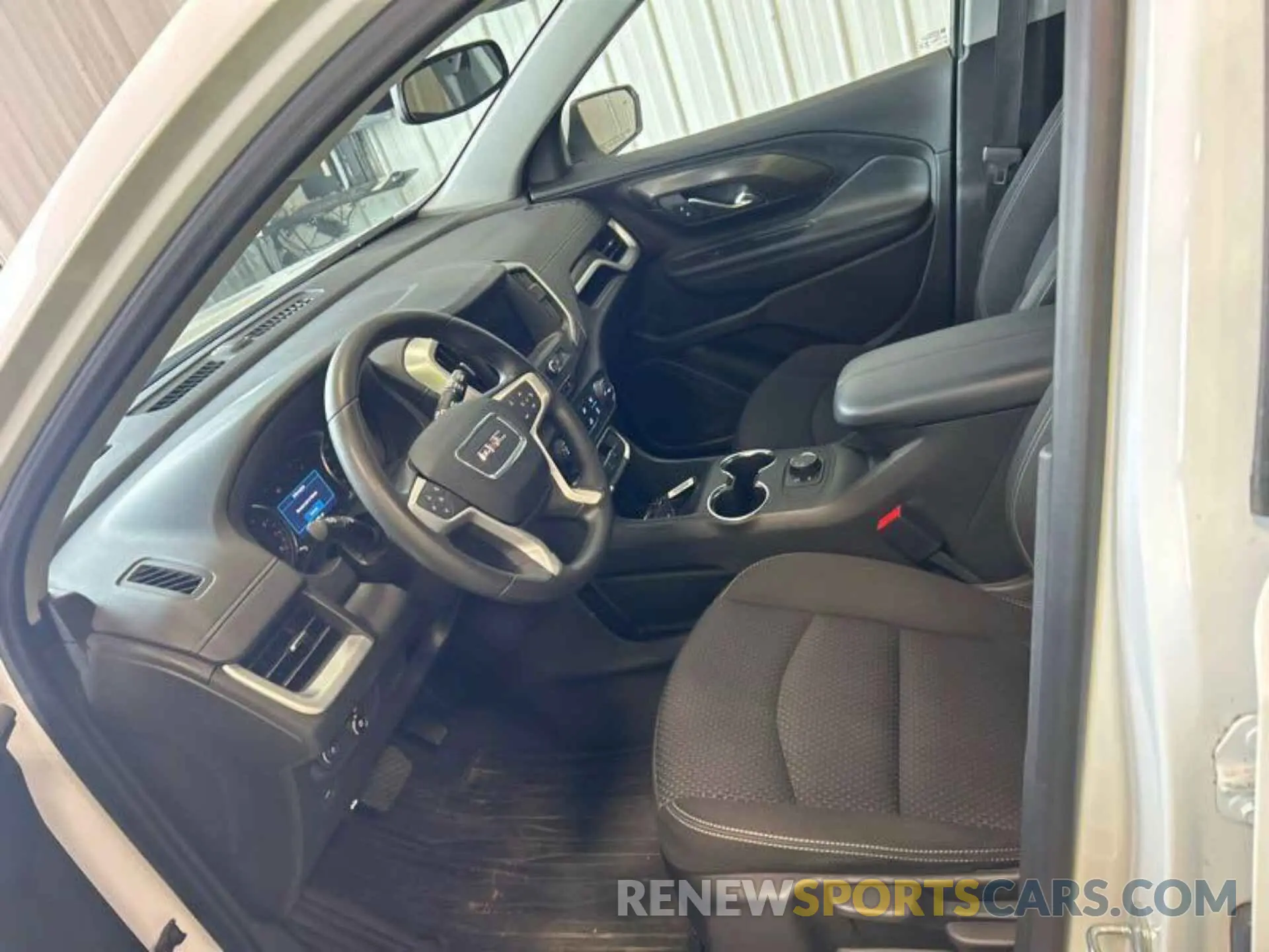 8 Photograph of a damaged car 3GKALMEG6PL220009 GMC TERRAIN 2023