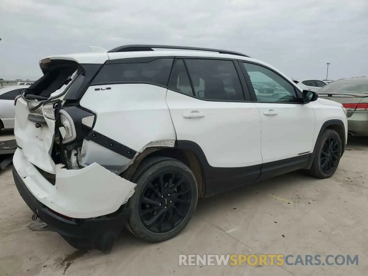 3 Фотография поврежденного автомобиля 3GKALMEG7PL160970 GMC TERRAIN 2023