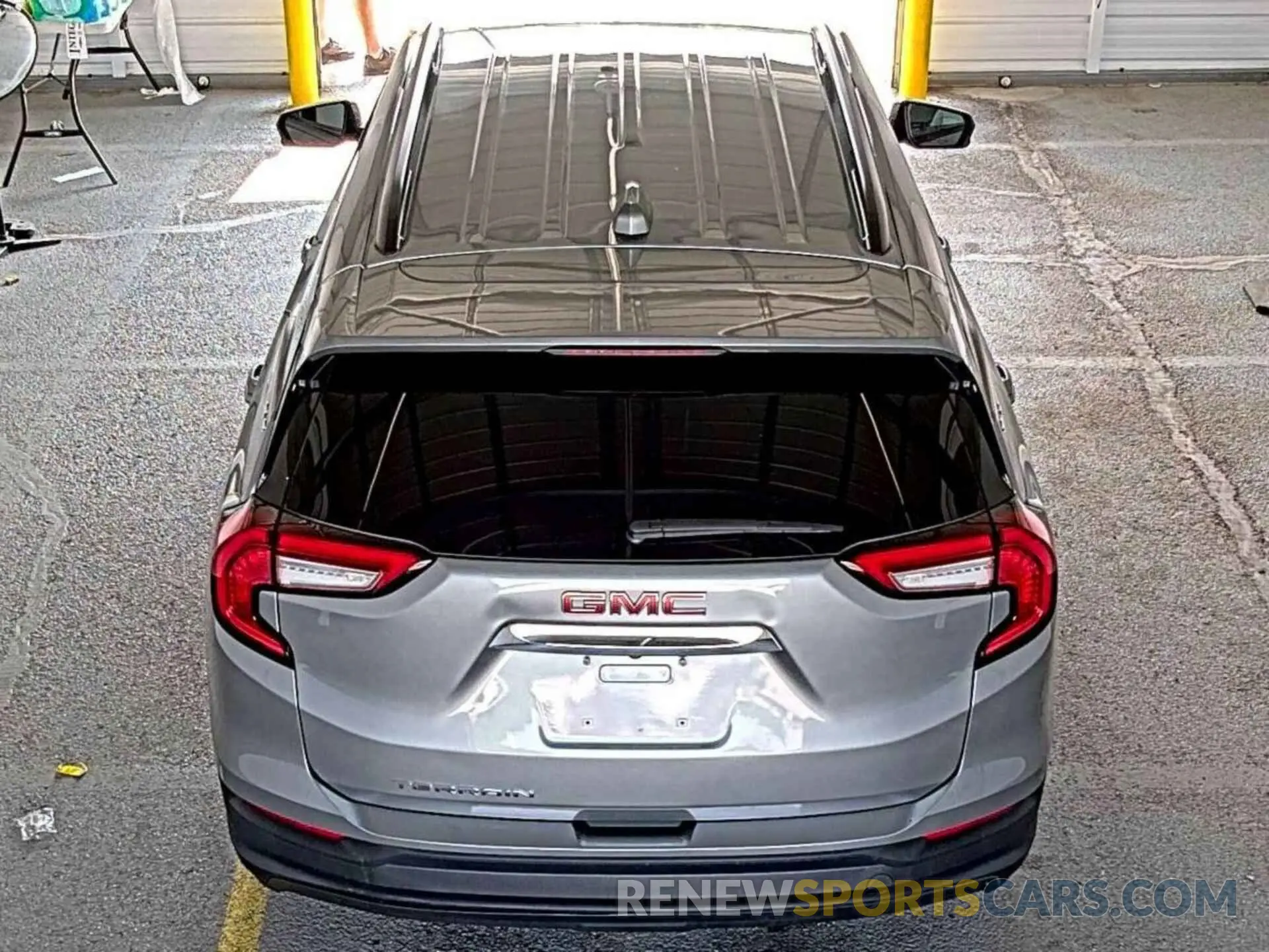 1 Photograph of a damaged car 3GKALMEG8PL106111 GMC TERRAIN 2023