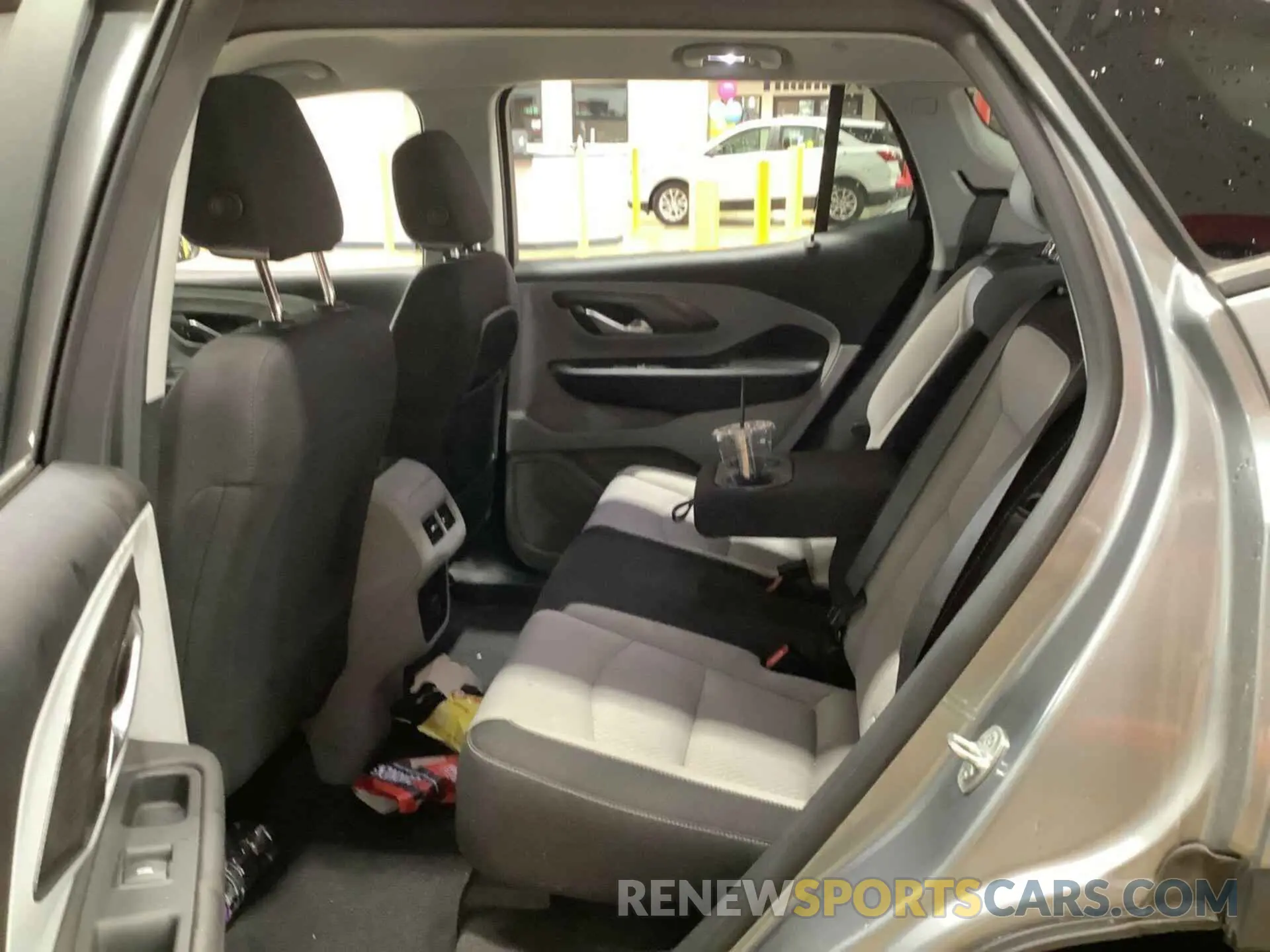 9 Photograph of a damaged car 3GKALMEG8PL106111 GMC TERRAIN 2023