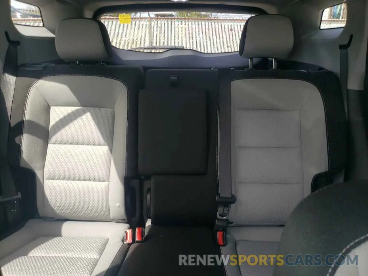 10 Фотография поврежденного автомобиля 3GKALMEG9PL201440 GMC TERRAIN 2023