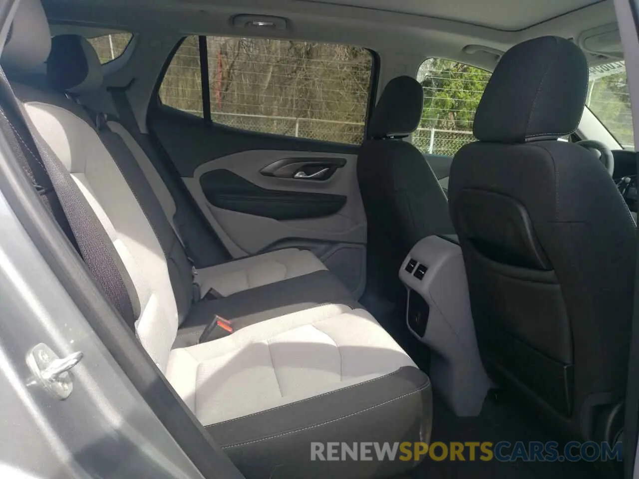 11 Фотография поврежденного автомобиля 3GKALMEG9PL201440 GMC TERRAIN 2023