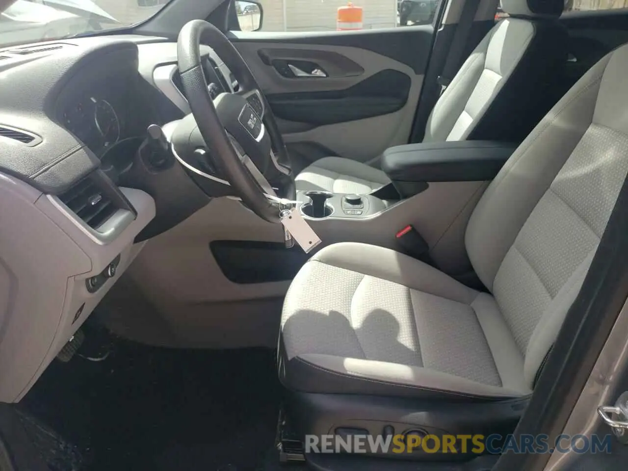7 Фотография поврежденного автомобиля 3GKALMEG9PL201440 GMC TERRAIN 2023
