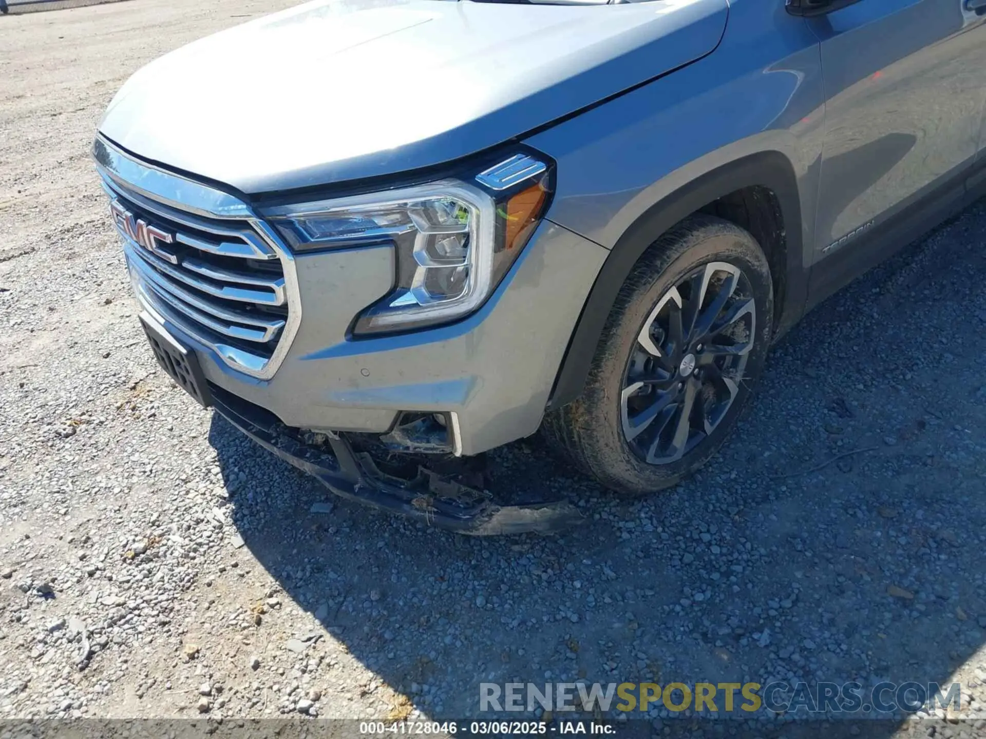 17 Фотография поврежденного автомобиля 3GKALPEG0PL253752 GMC TERRAIN 2023