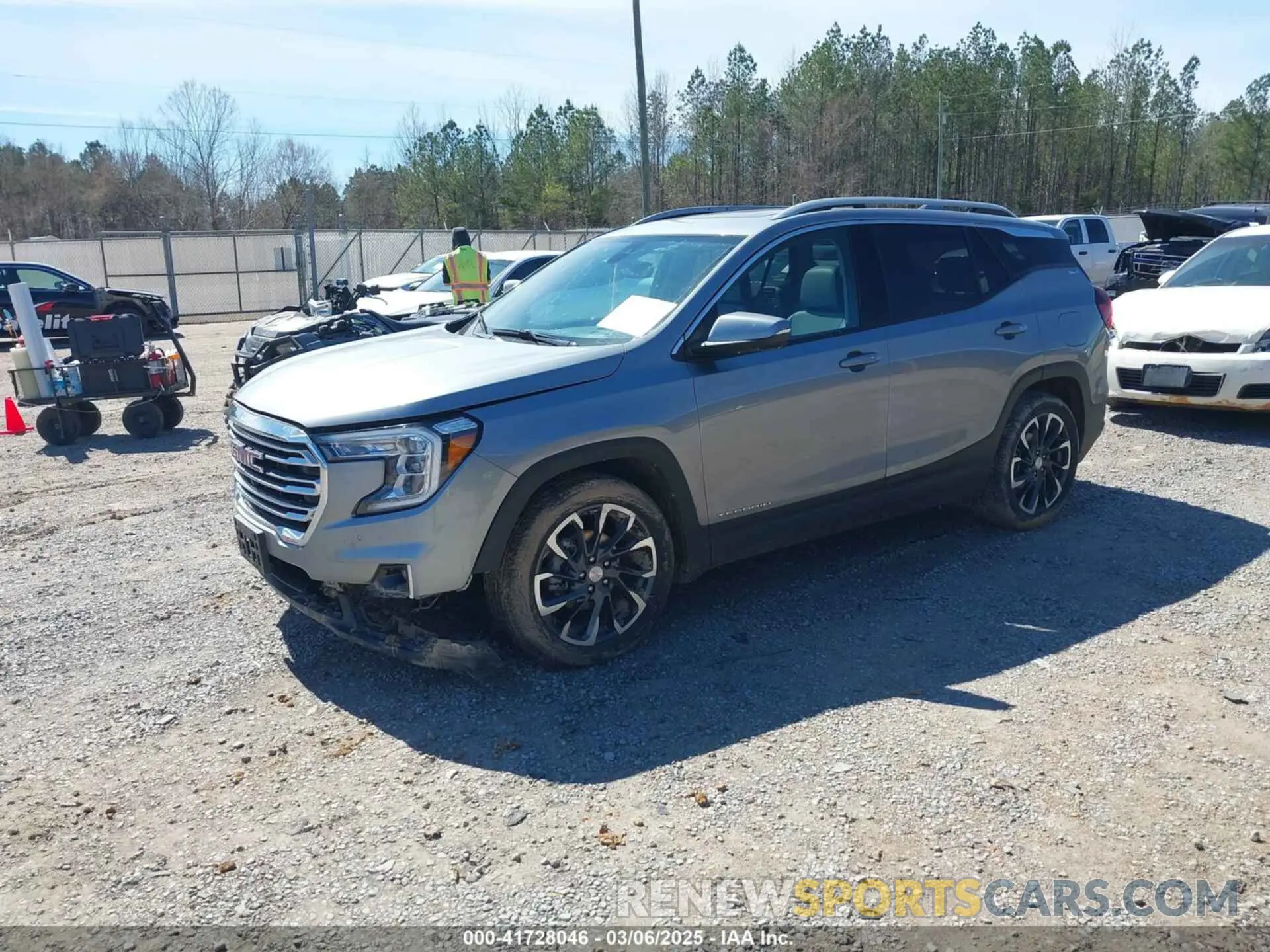 2 Фотография поврежденного автомобиля 3GKALPEG0PL253752 GMC TERRAIN 2023