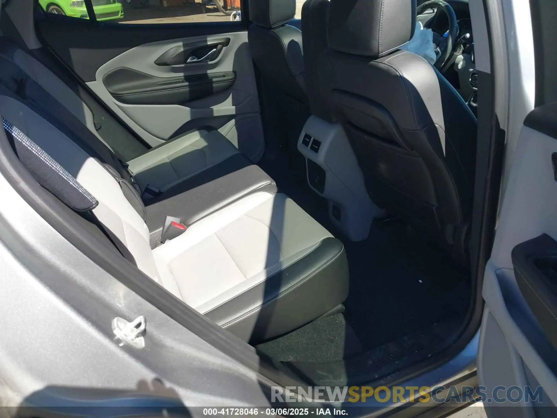 8 Фотография поврежденного автомобиля 3GKALPEG0PL253752 GMC TERRAIN 2023