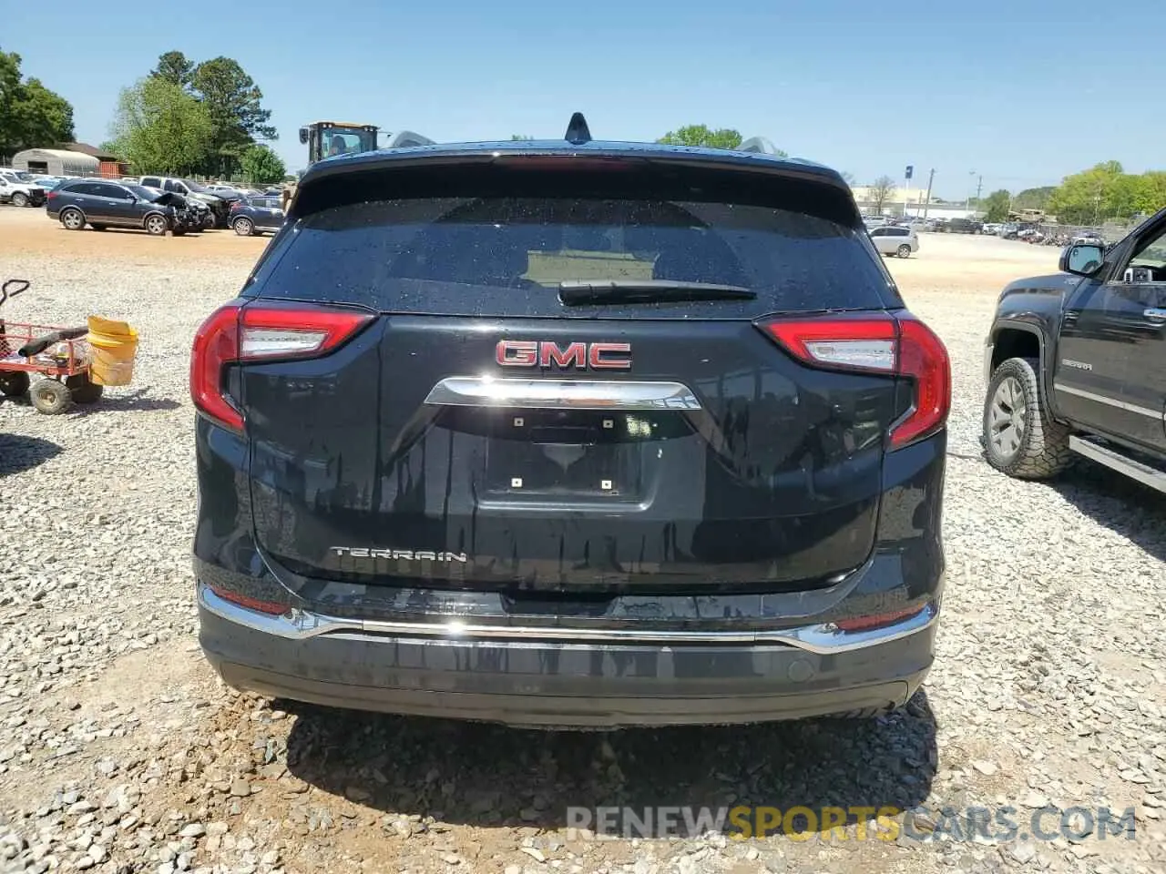 6 Photograph of a damaged car 3GKALPEG1PL103603 GMC TERRAIN 2023