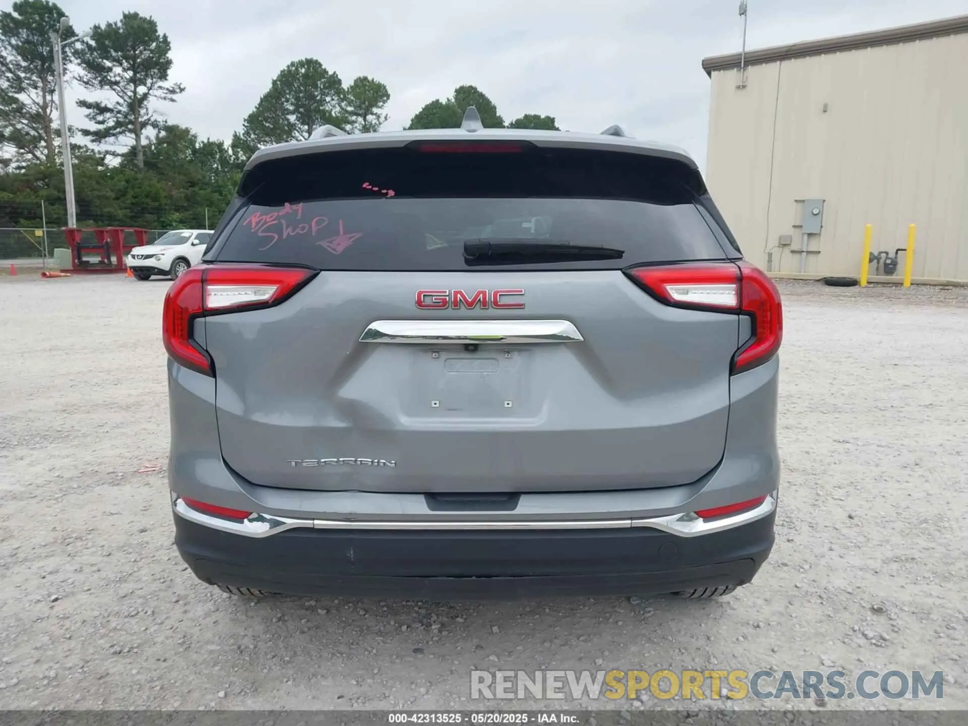 16 Photograph of a damaged car 3GKALPEG3PL248951 GMC TERRAIN 2023