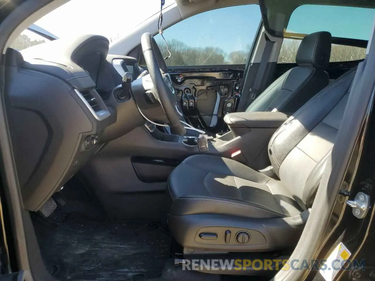 7 Фотография поврежденного автомобиля 3GKALPEG5PL229396 GMC TERRAIN 2023