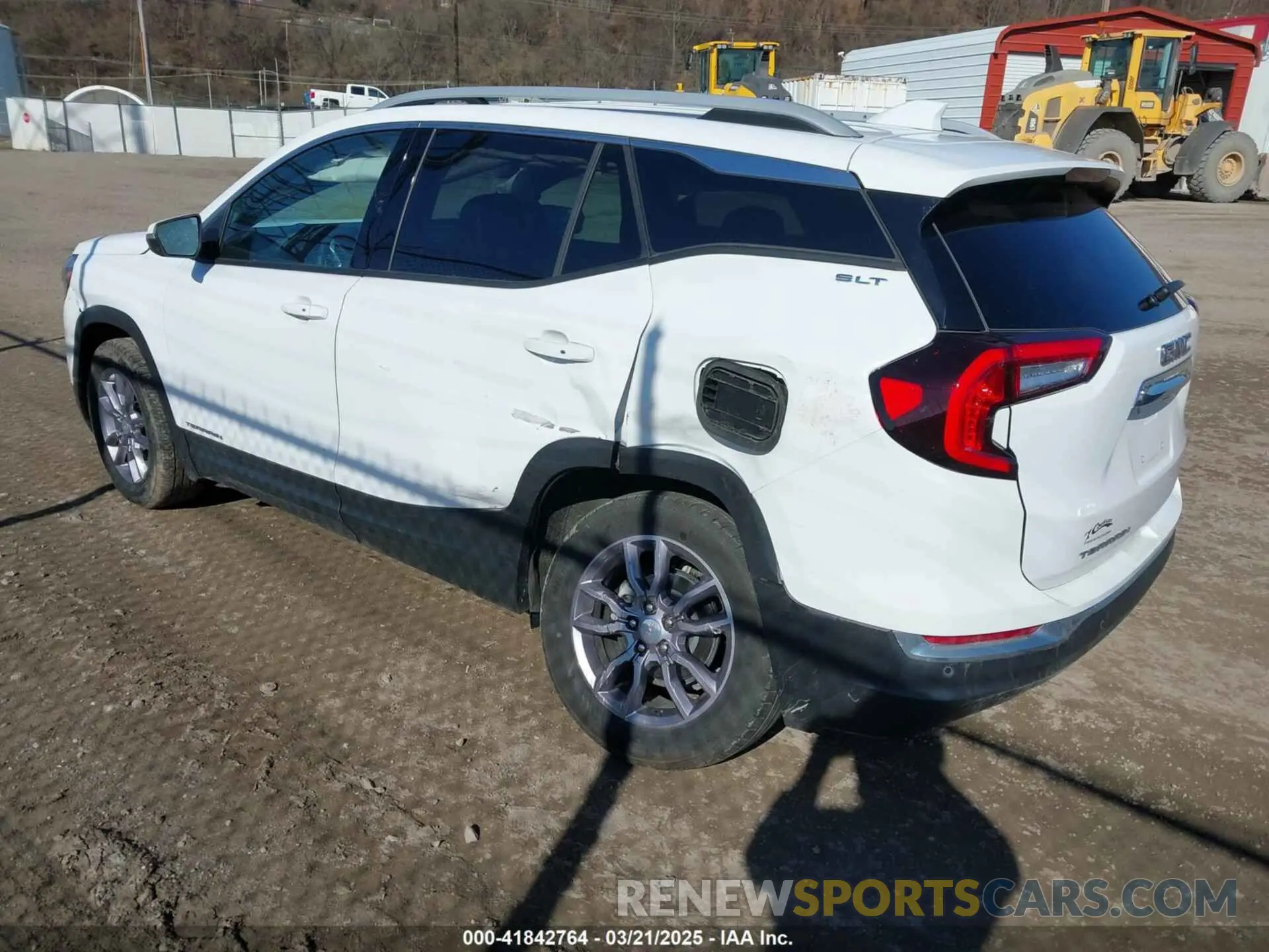 3 Photograph of a damaged car 3GKALPEG5PL268358 GMC TERRAIN 2023