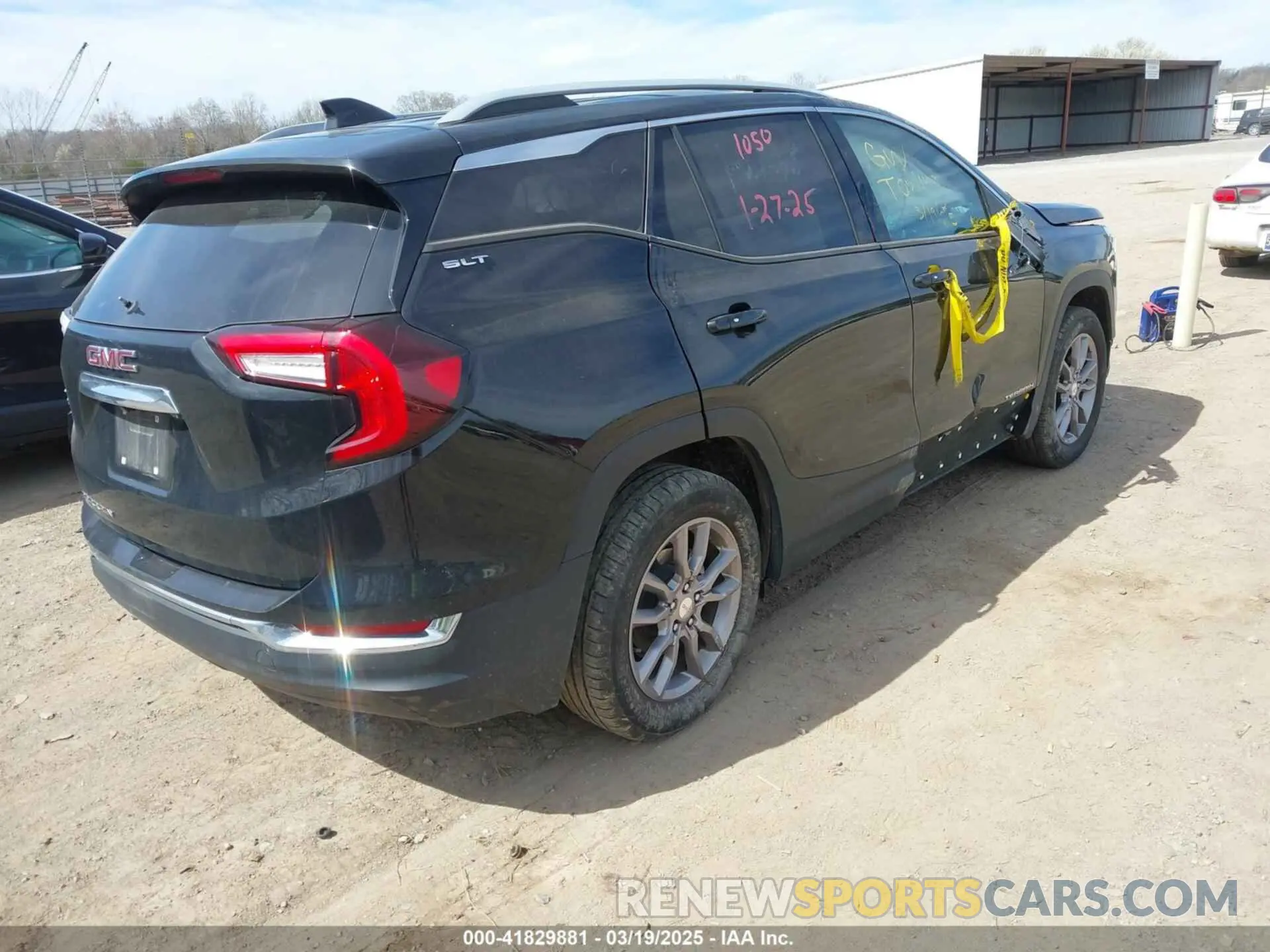 4 Фотография поврежденного автомобиля 3GKALPEG6PL189023 GMC TERRAIN 2023