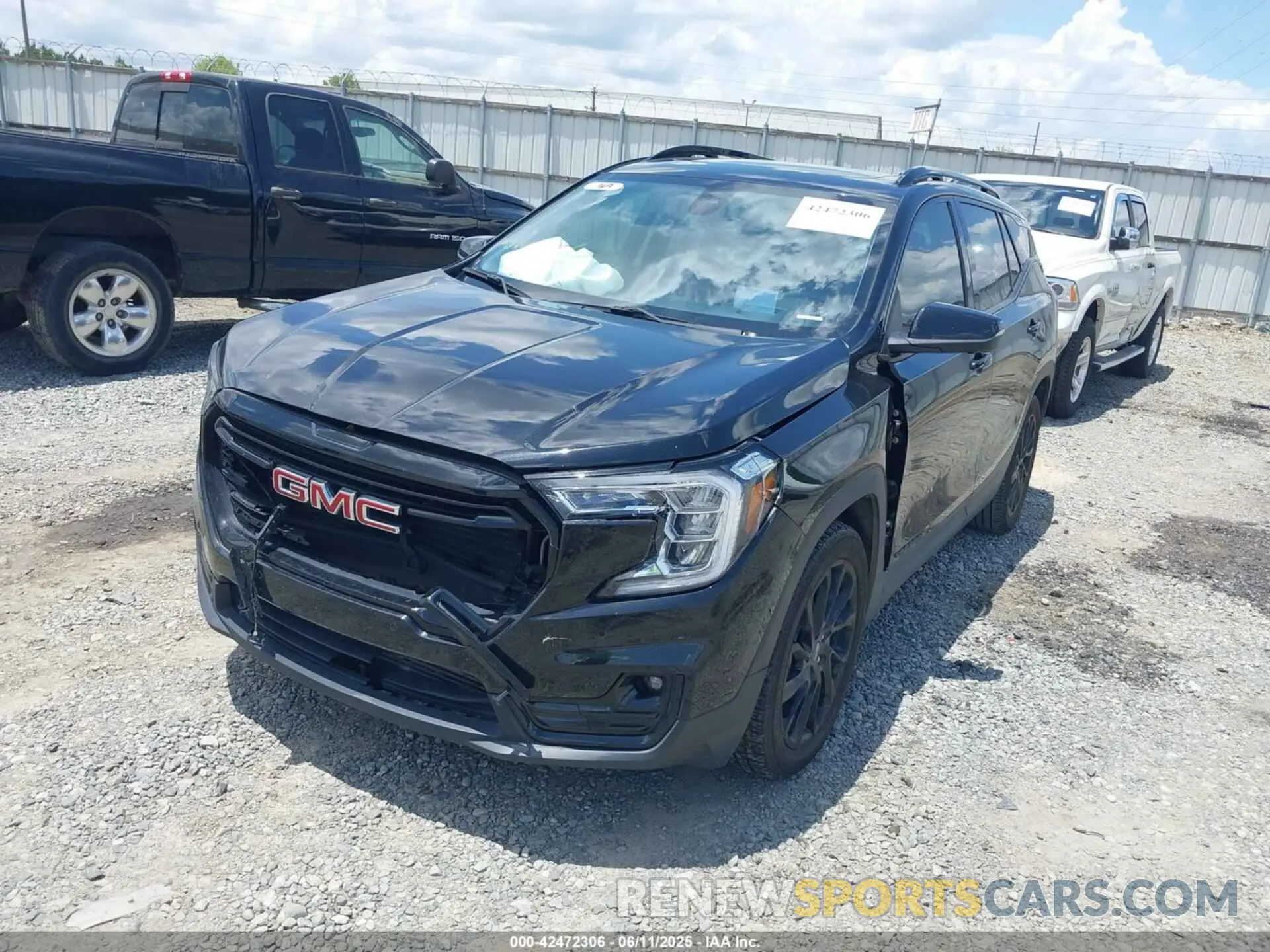 6 Photograph of a damaged car 3GKALPEG7PL109518 GMC TERRAIN 2023