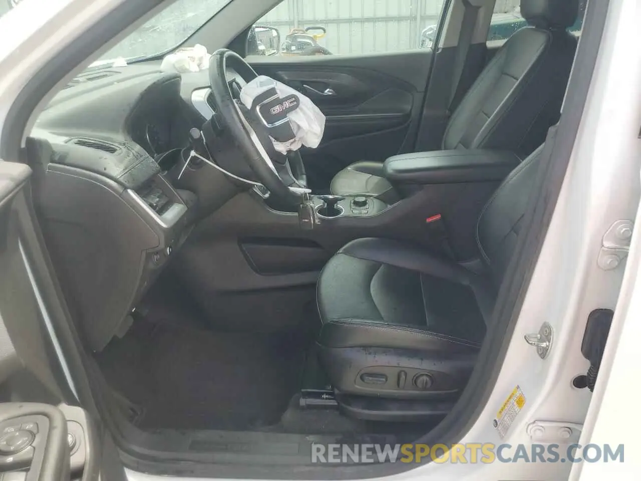 7 Photograph of a damaged car 3GKALPEG8PL186740 GMC TERRAIN 2023