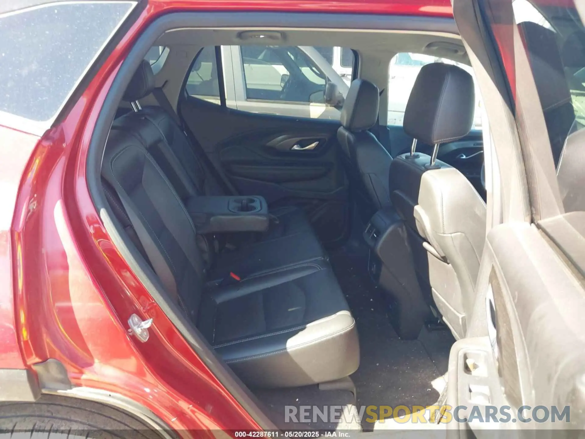 8 Photograph of a damaged car 3GKALPEGXPL214487 GMC TERRAIN 2023