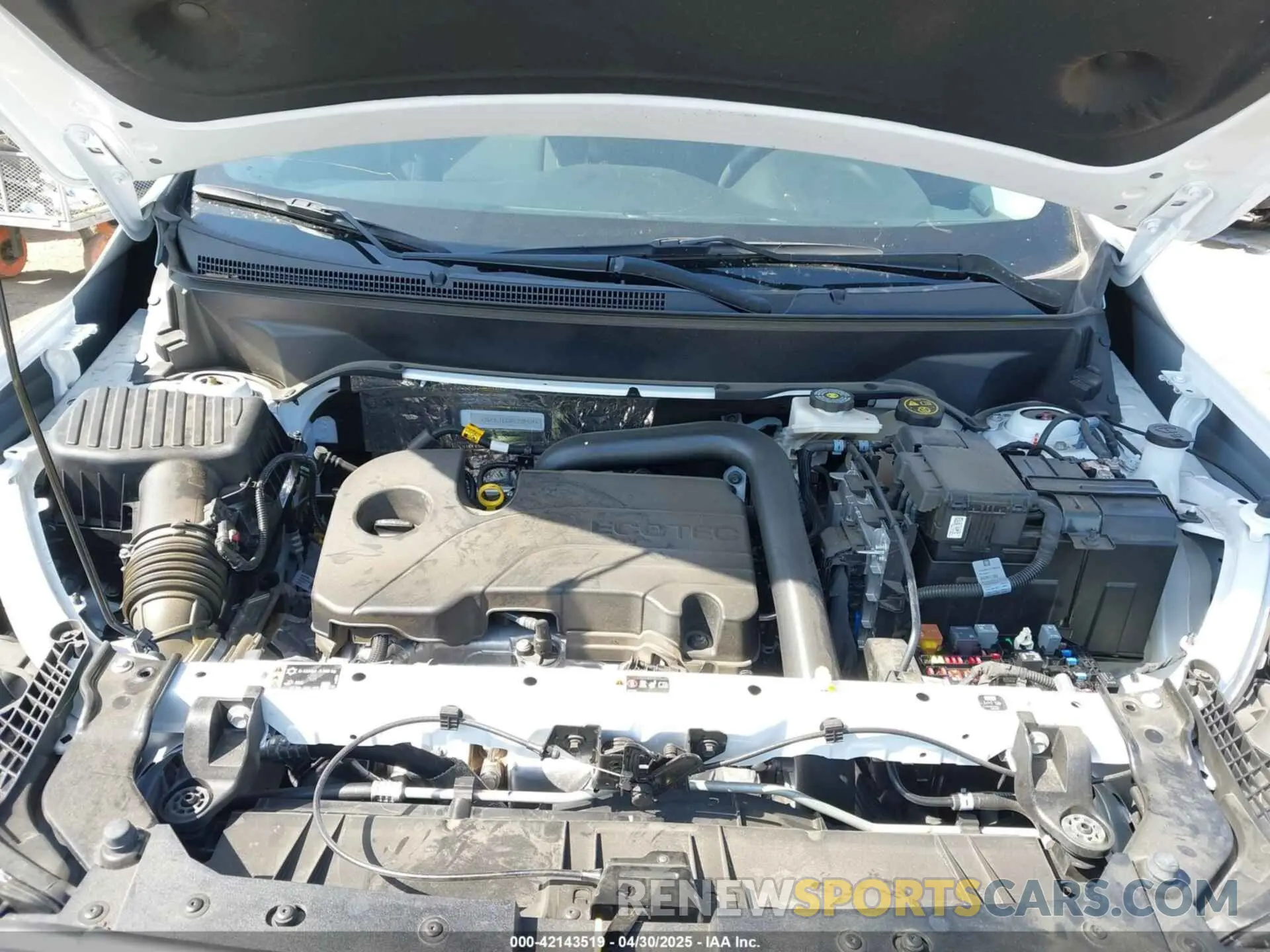 10 Photograph of a damaged car 3GKALTEG0PL238404 GMC TERRAIN 2023
