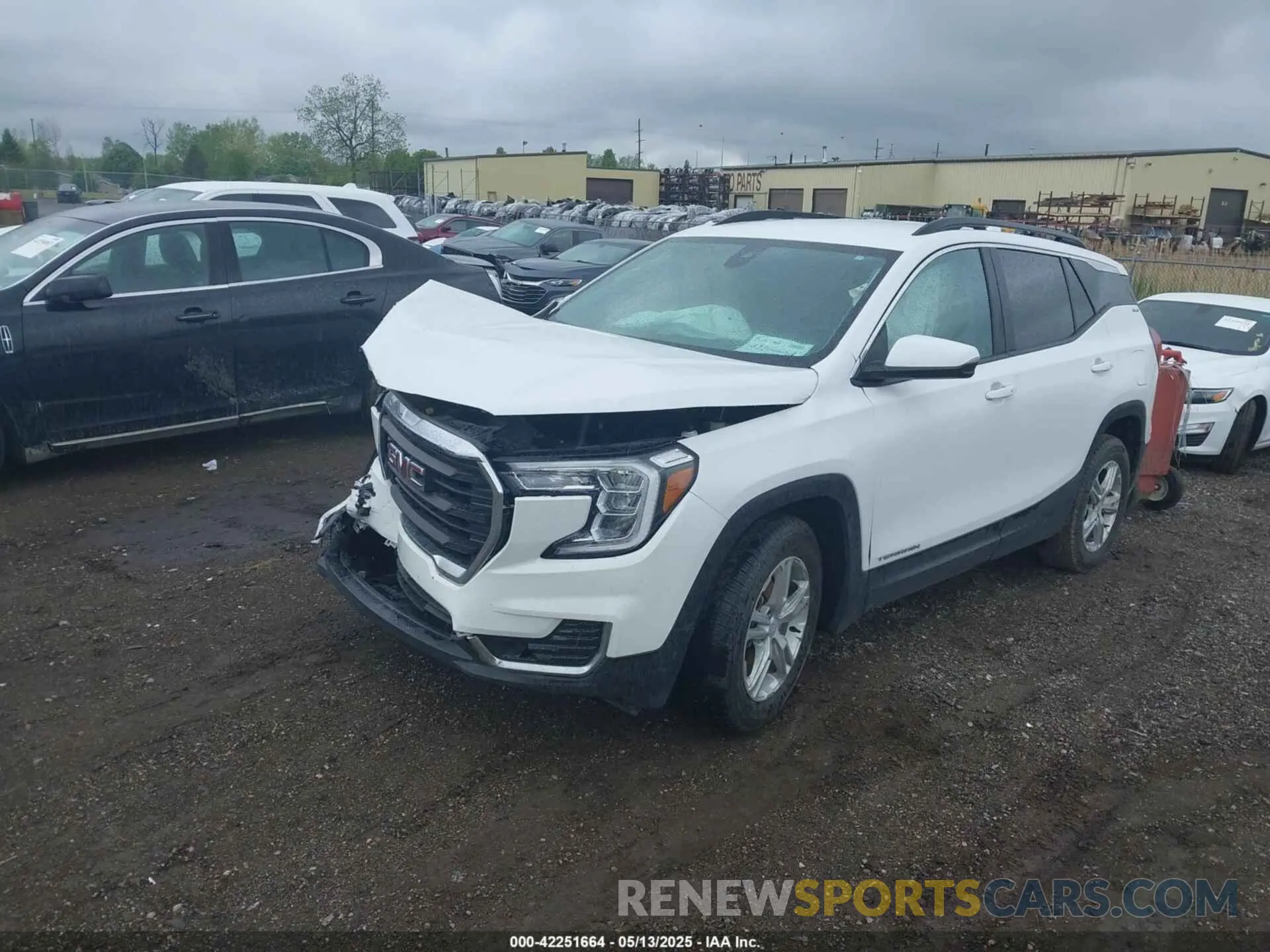 2 Photograph of a damaged car 3GKALTEG1PL238072 GMC TERRAIN 2023