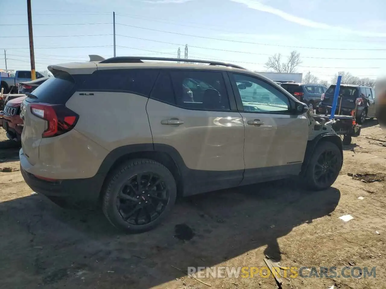 3 Photograph of a damaged car 3GKALTEG2PL150566 GMC TERRAIN 2023